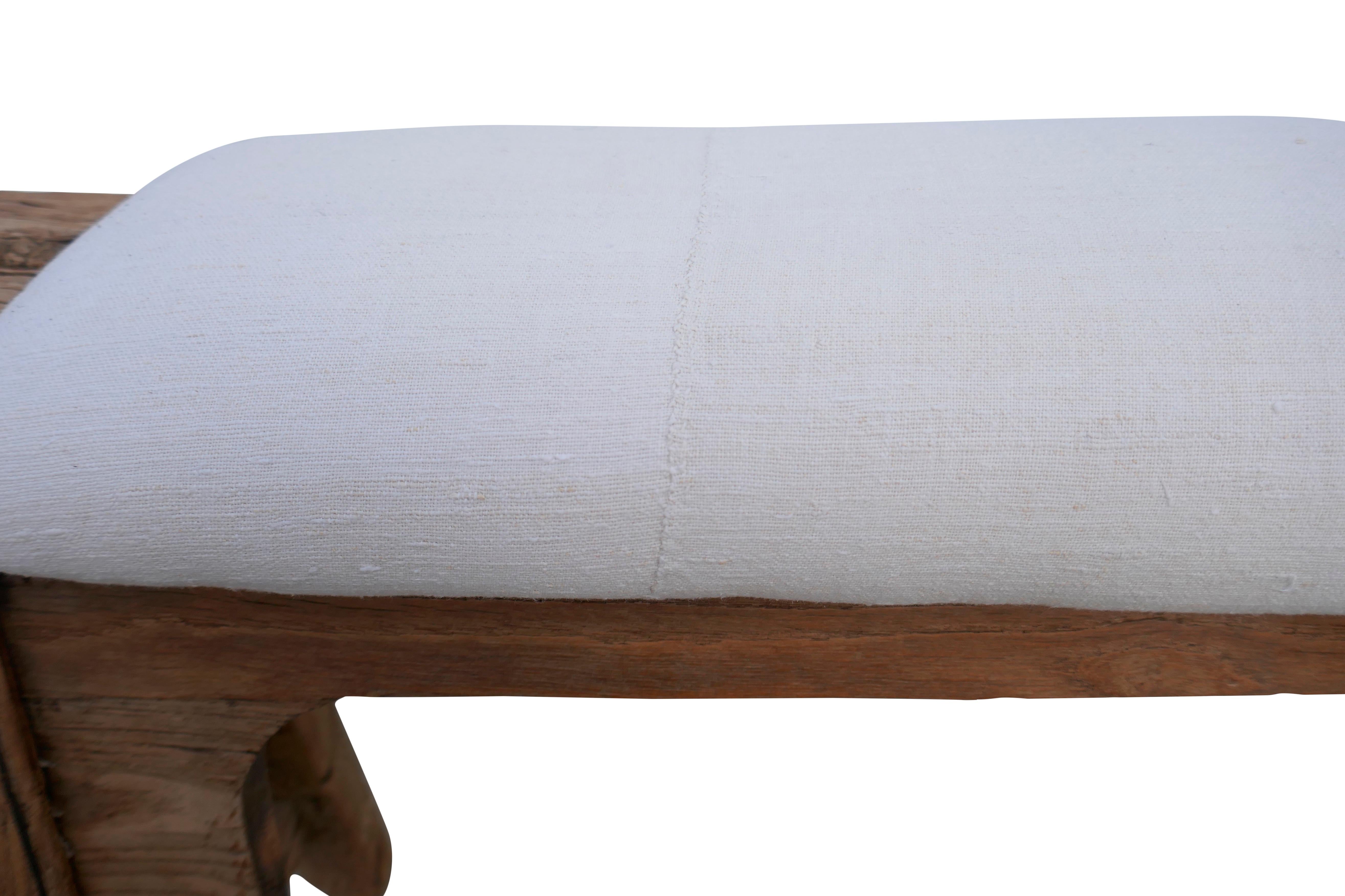 Antique Asian Elm Bench w/ Vintage French Hand-Spun Natural Linen In Distressed Condition For Sale In thousand oaks, CA