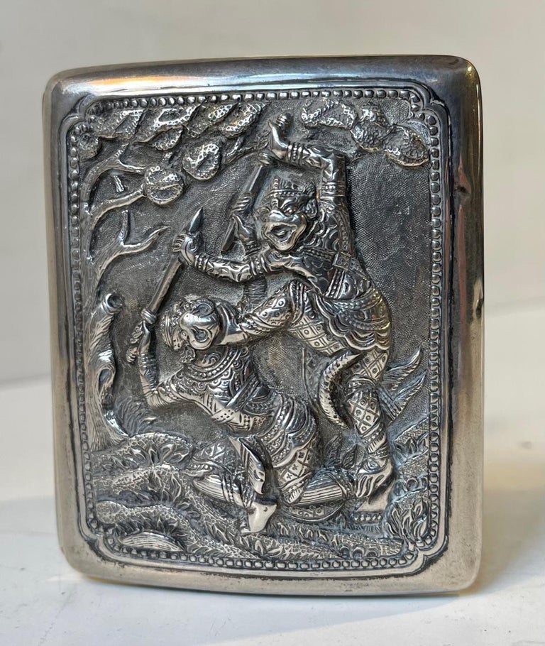 Antique Asian Export Silver Cigarette Case with Battlescene For Sale at  1stDibs