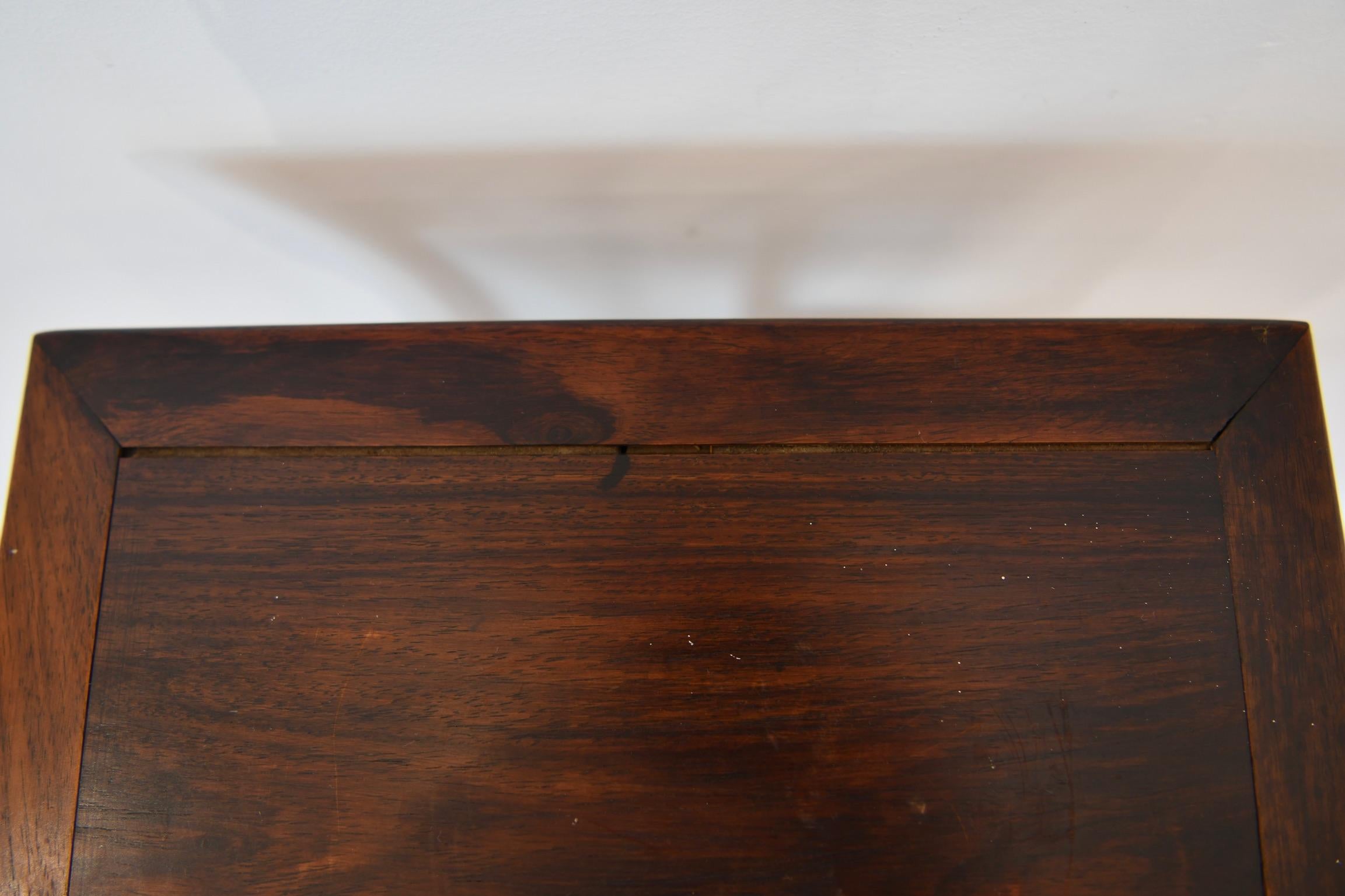 Antike asiatische Hartholz Tischplatte Etagere (Rosenholz) im Angebot