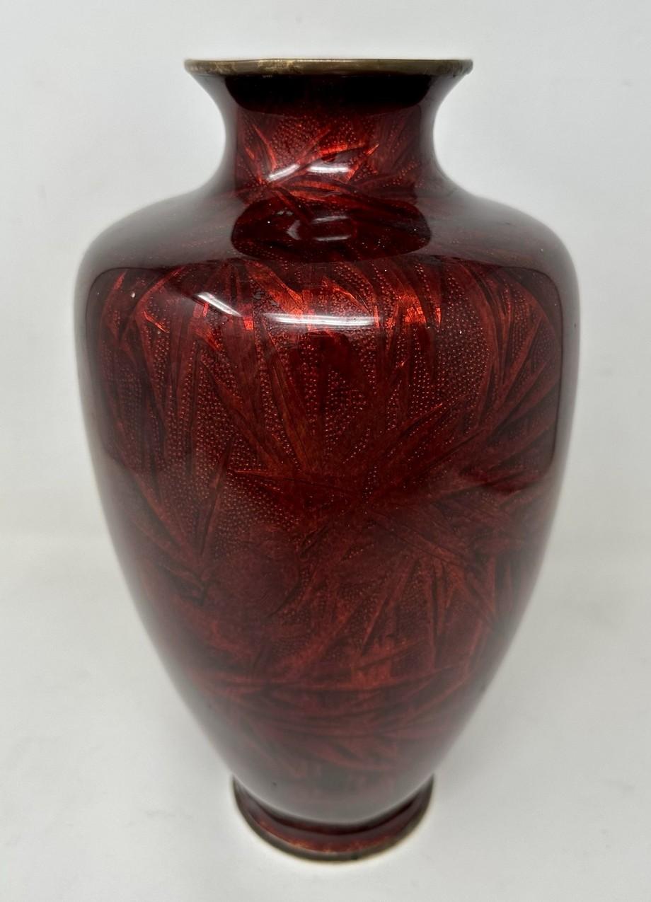 Early Victorian Antique Asian Meiji Period Japanese Bronze Cloisonne Enamel Urn Vase Red Gilt For Sale