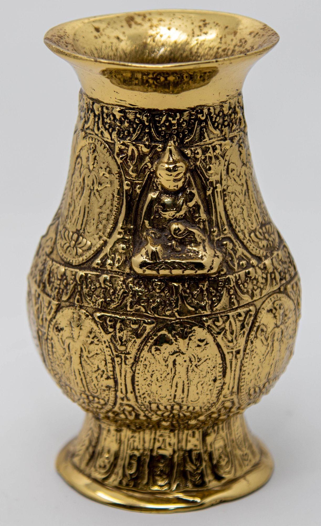 Antique Asian Polished Gold Brass Ashta Lakshmi Hindu Pot India For Sale 7