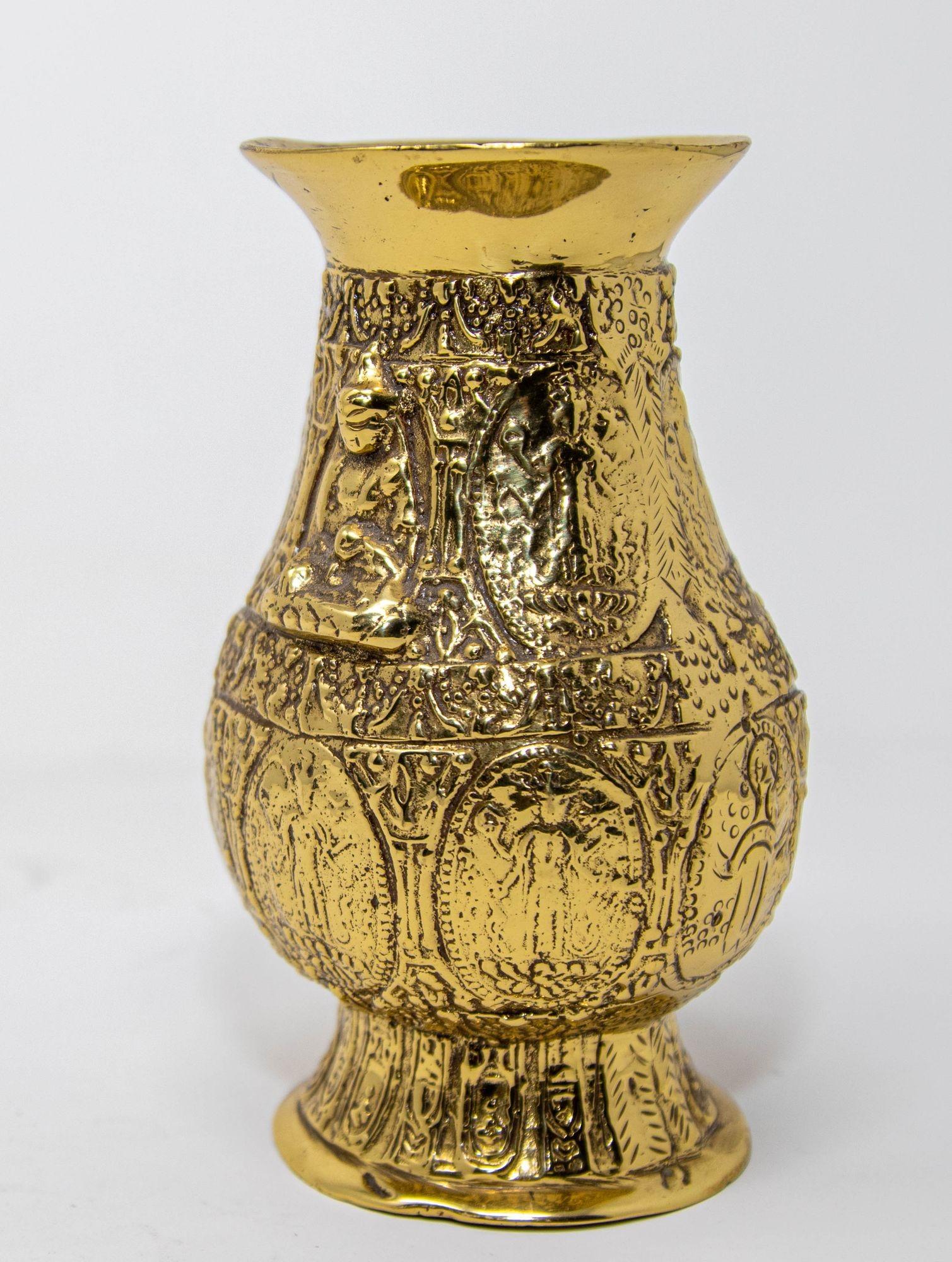 Antique Asian Polished Gold Brass Ashta Lakshmi Hindu Pot India For Sale 2