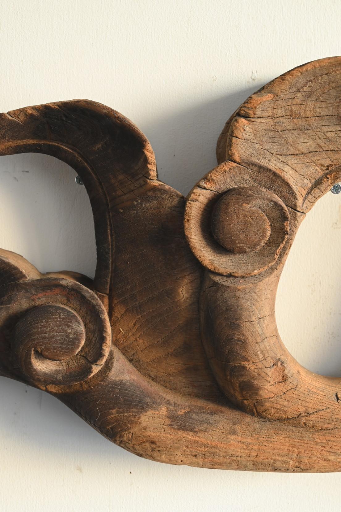 Antica scultura asiatica in legno di vite/Fine XIX-inizio XX secolo/Appeso a parete in vendita 5