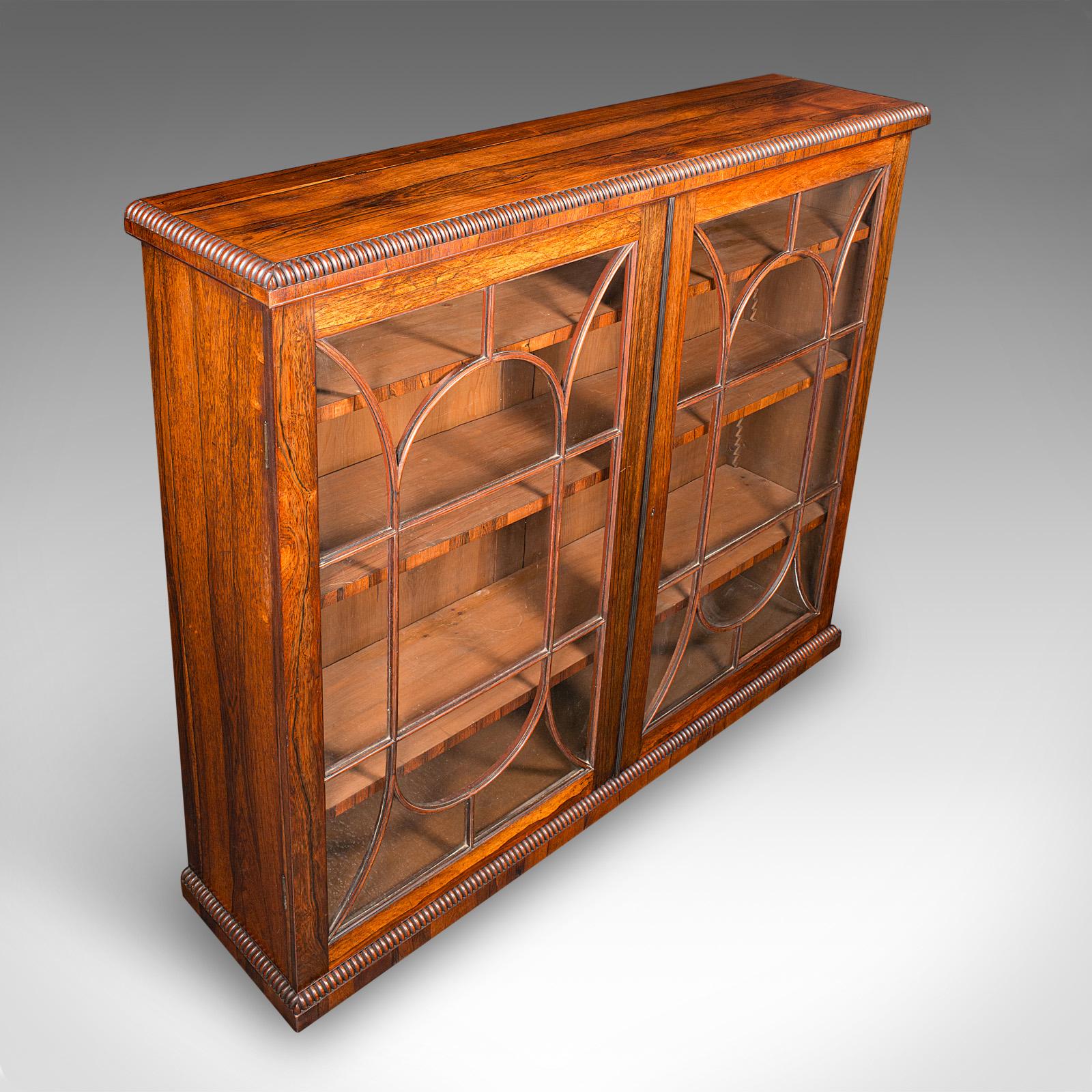 Verre Bibliothèque de salle à dessin émaillé Astragal ancienne, anglaise, vitrine, Régence en vente