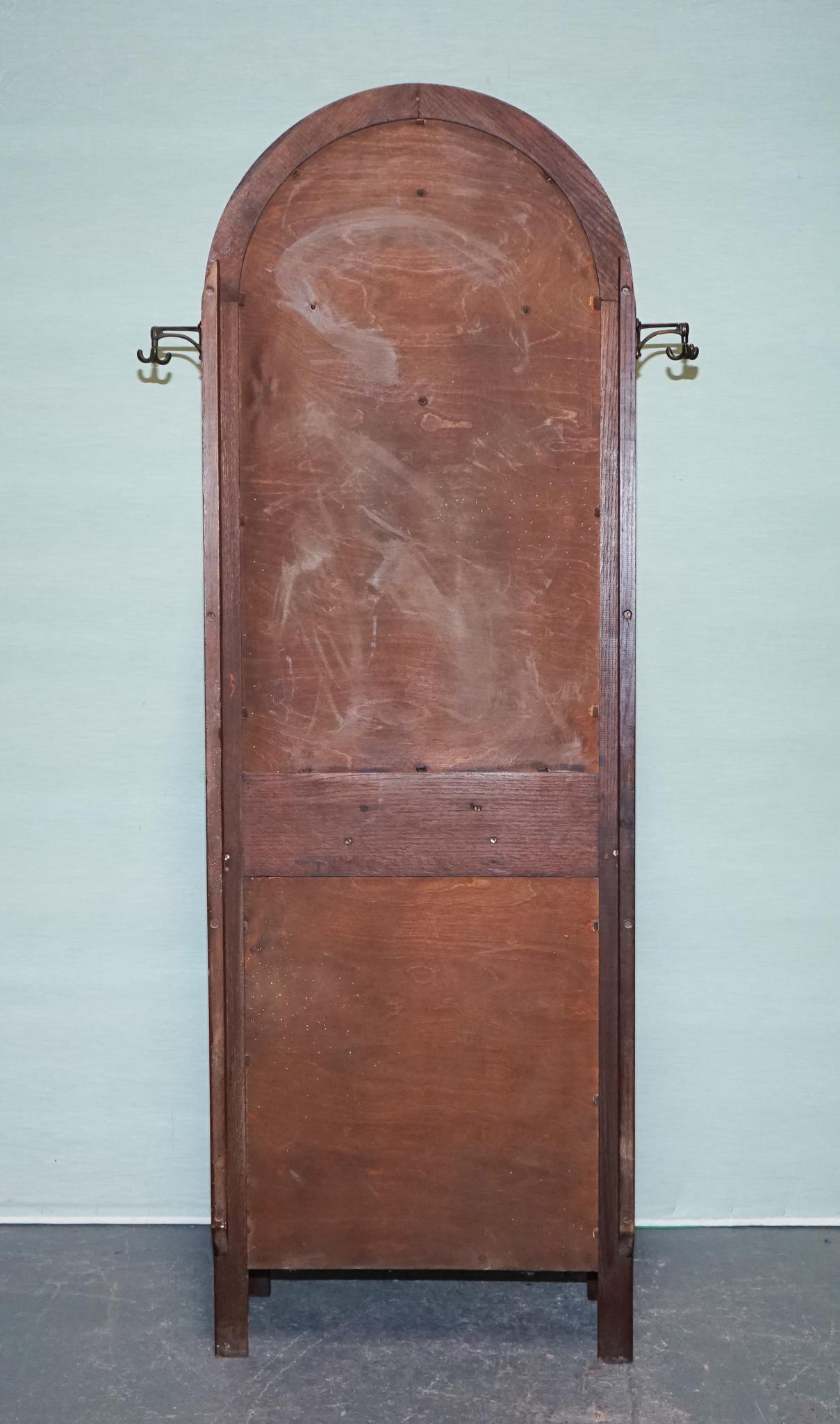 ANTIQUE ATCRAFT OAK HAT AND UMBRELLA HALLWAY STAND WITH A MiRROR im Angebot 13