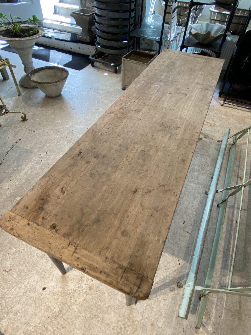 Sophisticated antique Italian console table / long table, with a luscious weathered matte pale cool blue paint and the perfect patina on worktop surface. An elegant but also rustic table that is lovely for a modern decor.

Note the beautiful