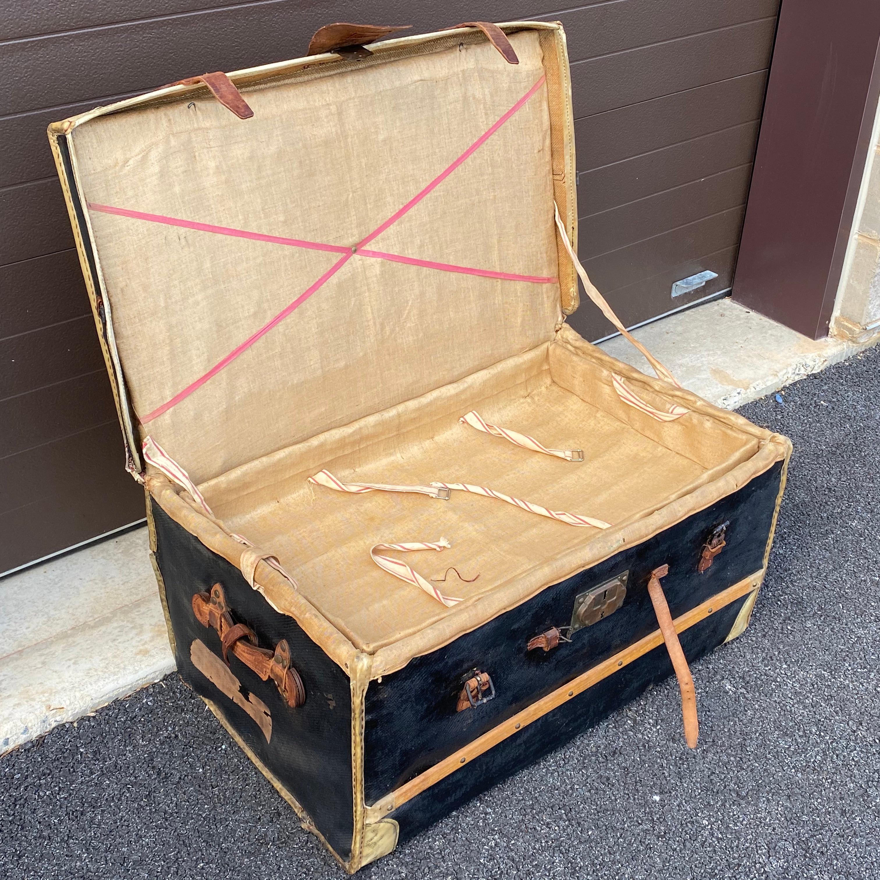 French Provincial Antique Au Depart French Trunk From Paris For Sale
