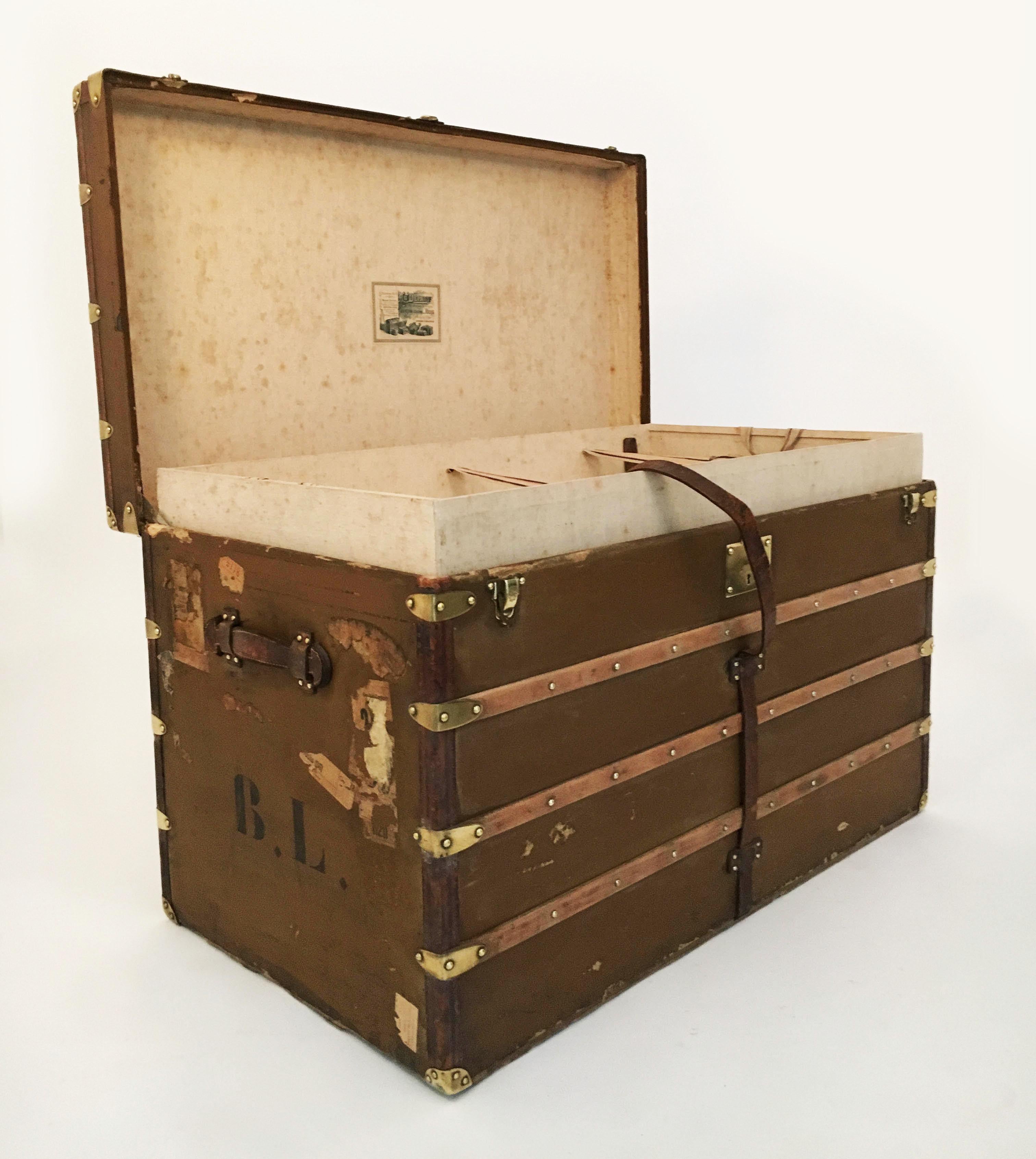 Antique Au Départ Steamer Trunk, France, 1910s For Sale 6