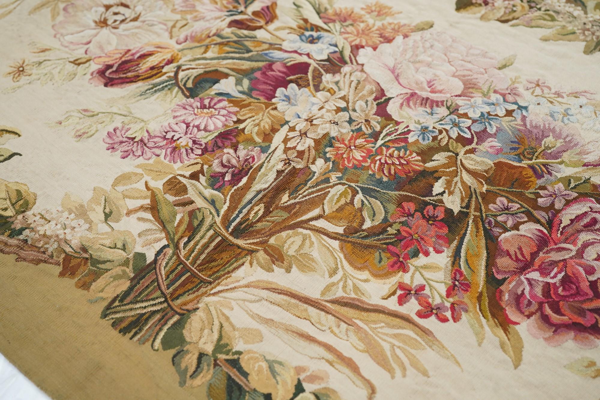Early 20th Century Antique Aubusson-Beauvais French Tapestry Rug 2'2'' x 4'6'' For Sale
