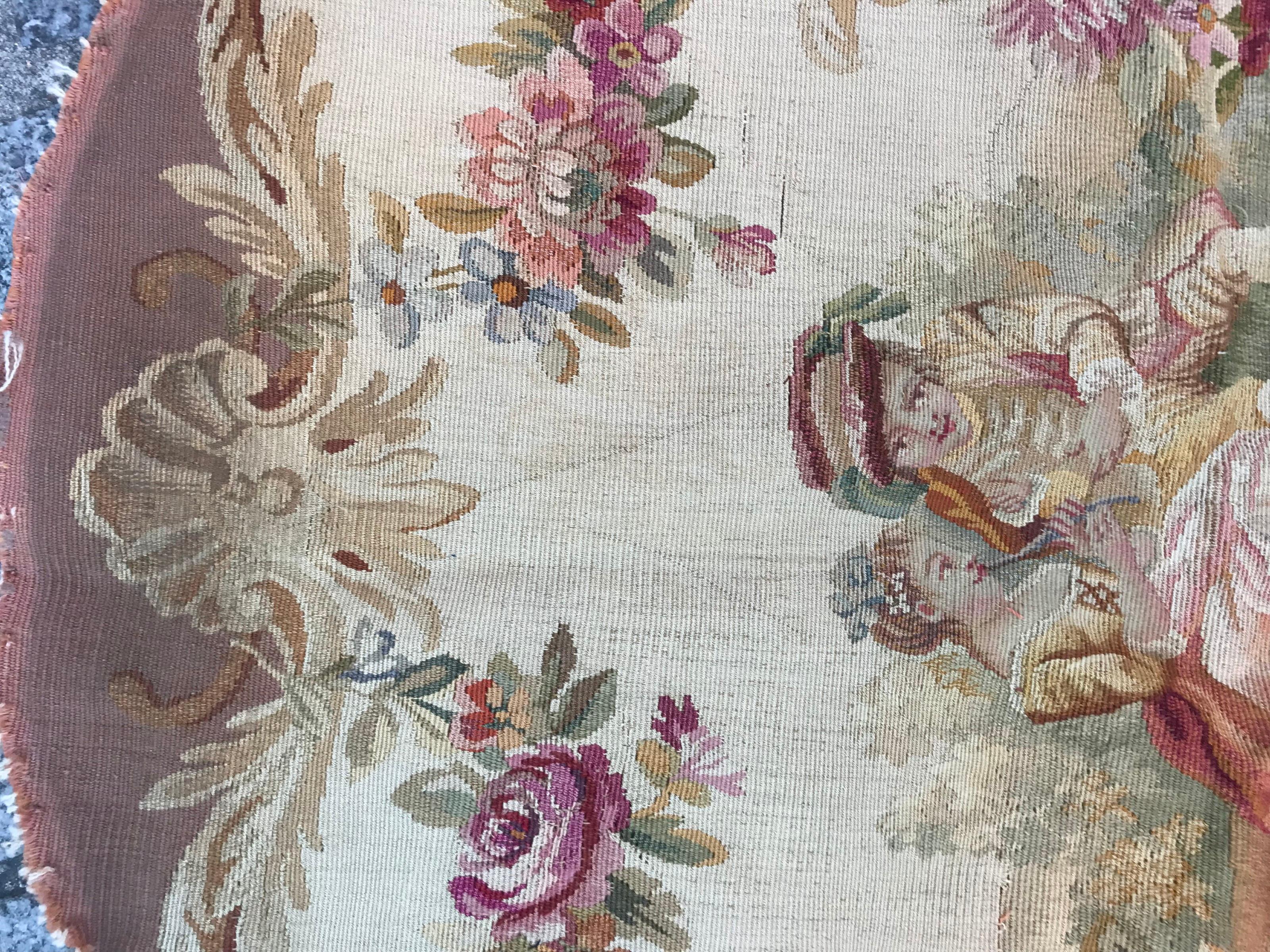 Bobyrug’s Antique Aubusson Cushion Chair Cover Tapestry In Good Condition For Sale In Saint Ouen, FR