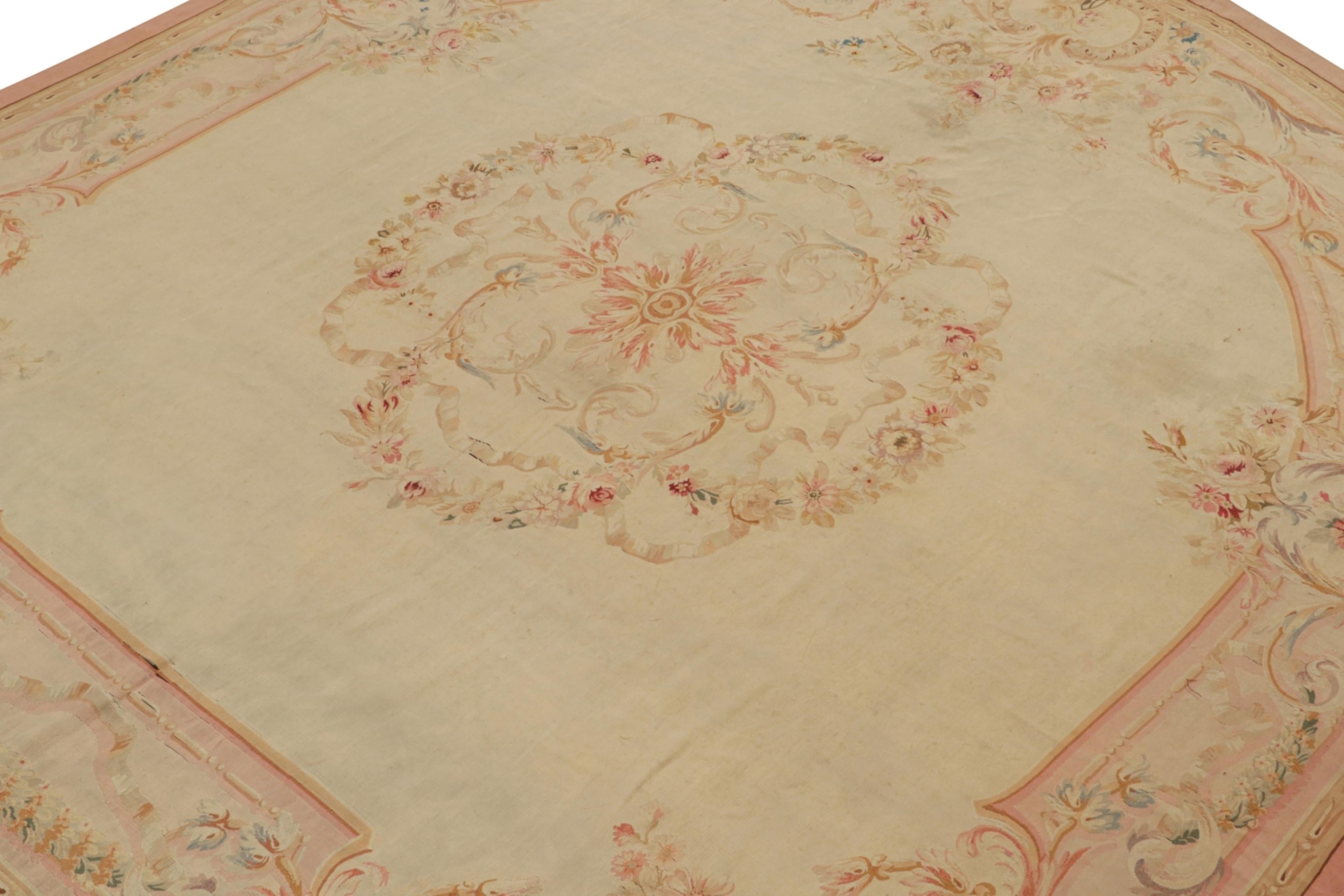French Antique Aubusson Flatweave and Round Rug in Beige, from Rug & Kilim For Sale