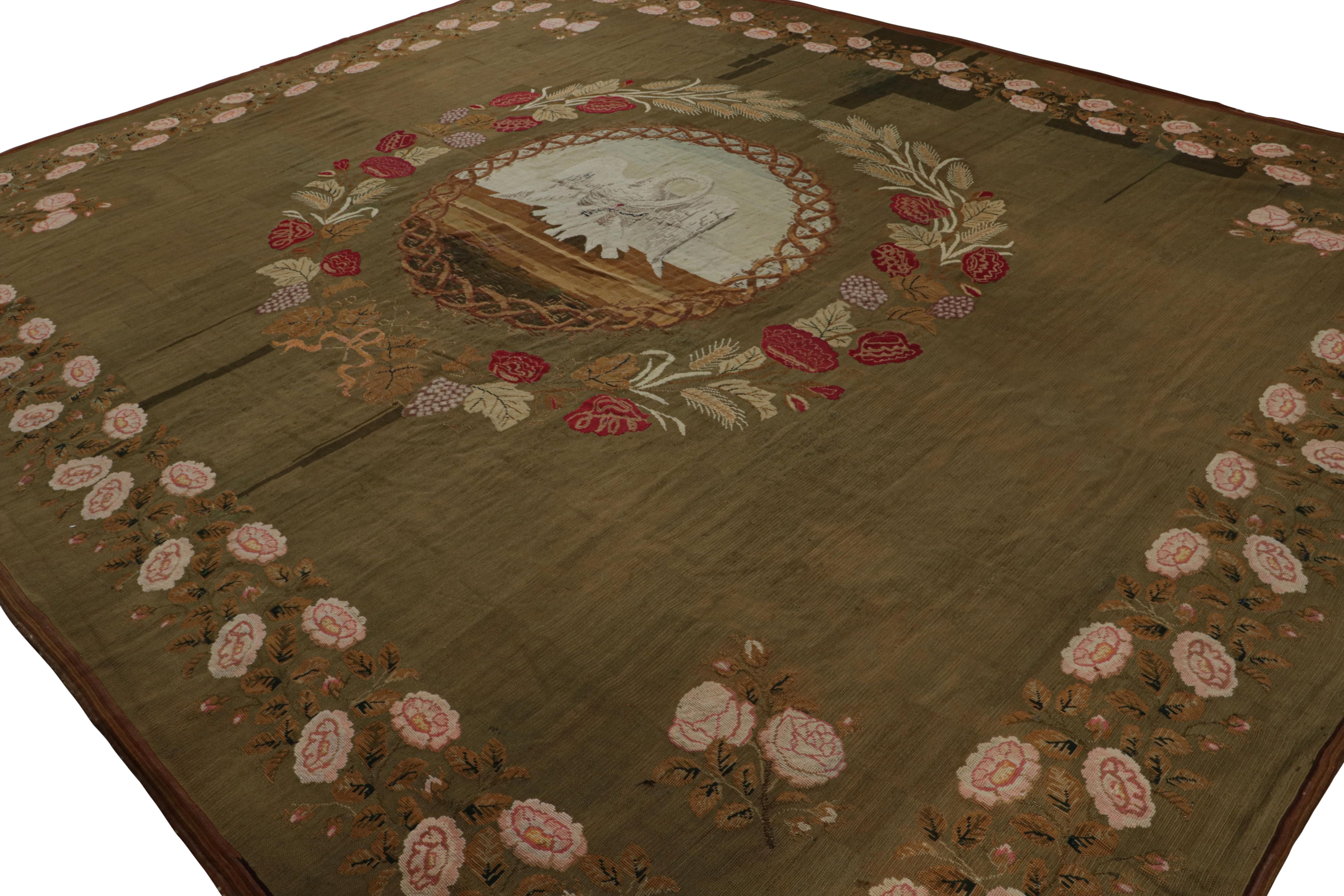 Dieser antike Flachgewebe-Teppich im Format 13×16 aus Wolle, handgewebt um 1890-1900, ist das jüngste Mitglied unseres Repertoires an europäischen Meisterwerken. 

Über das Design:

Bewunderer des Handwerks werden feststellen, dass es sich um ein