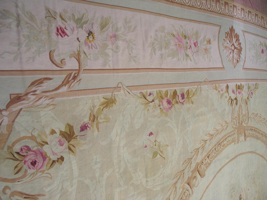 Tessuto a mano Tappeto Aubusson antico 16' 8'' x 24' 6'' in vendita