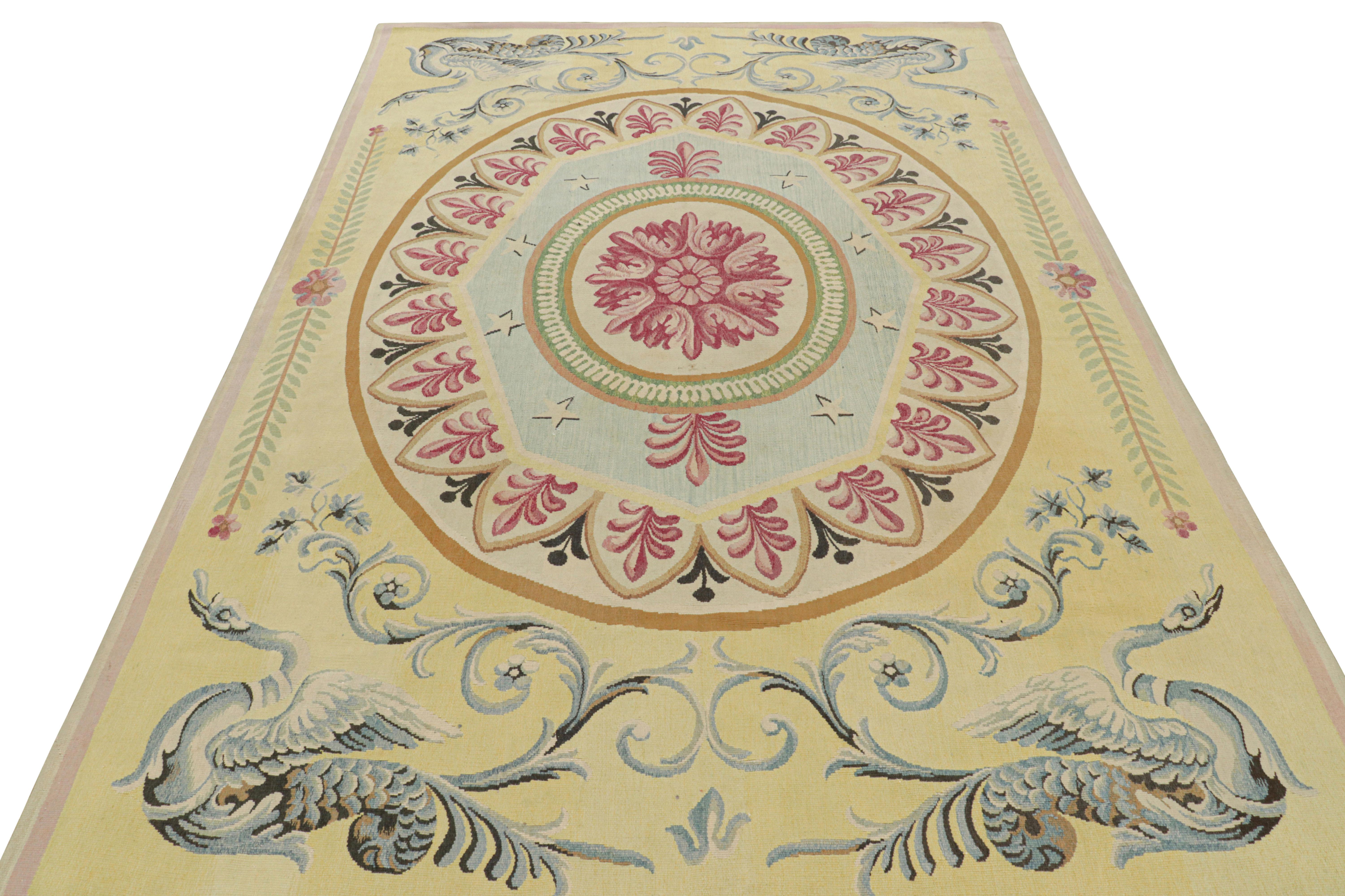 Hand-Knotted Antique Aubusson Rug in Yellow and Pink with Floral Medallion - Rug & Kilim For Sale