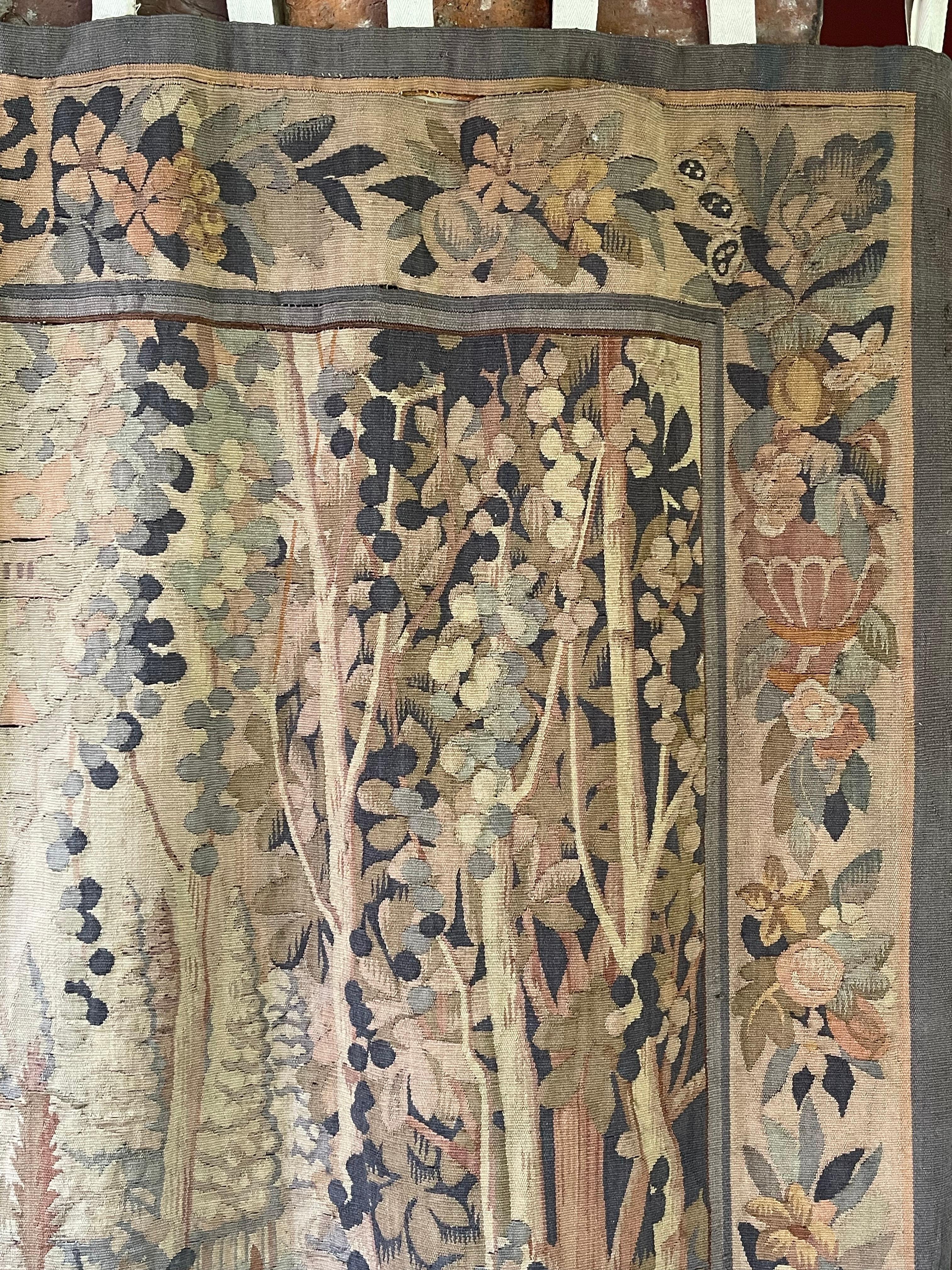 Antike Aubusson Wandteppich Wandbehang im Angebot 4