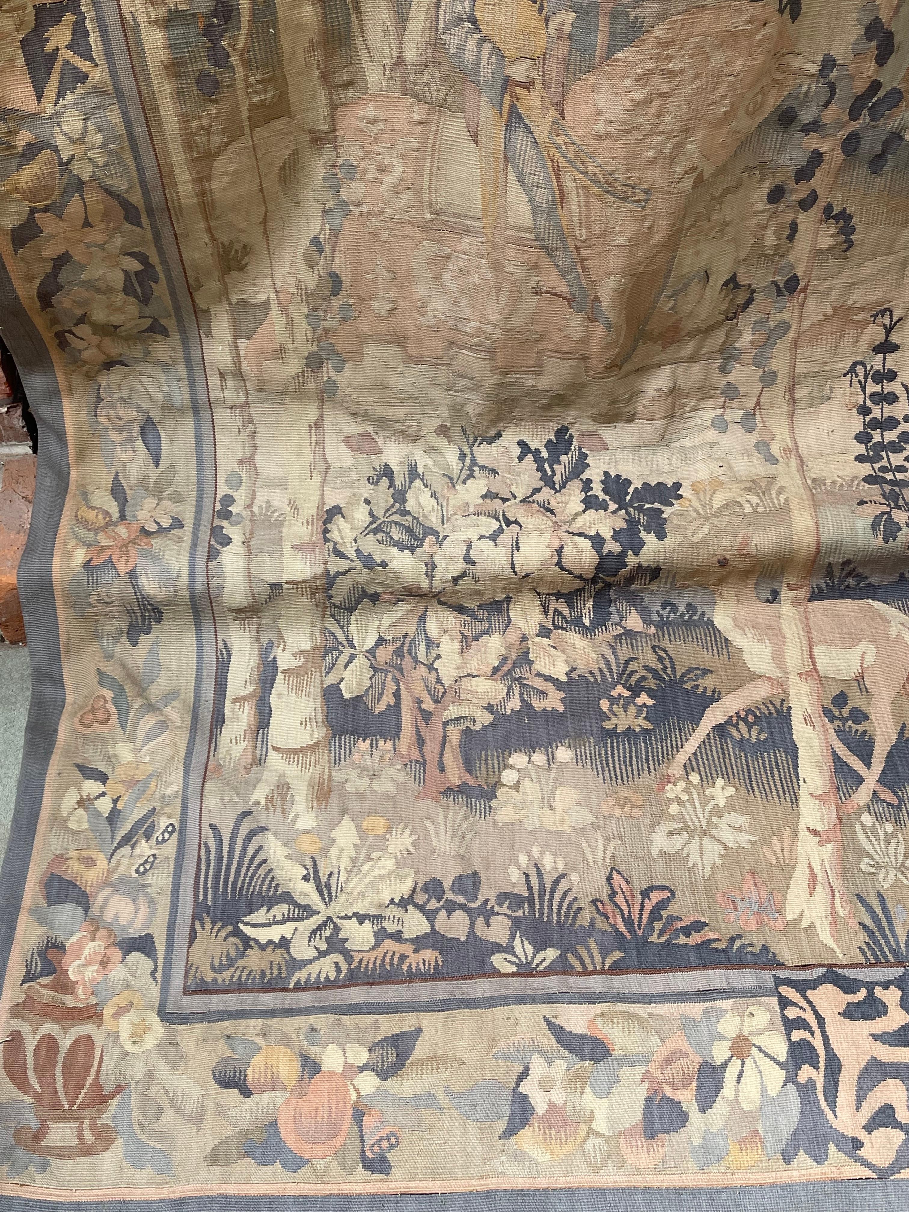 Antike Aubusson Wandteppich Wandbehang (Französisch) im Angebot