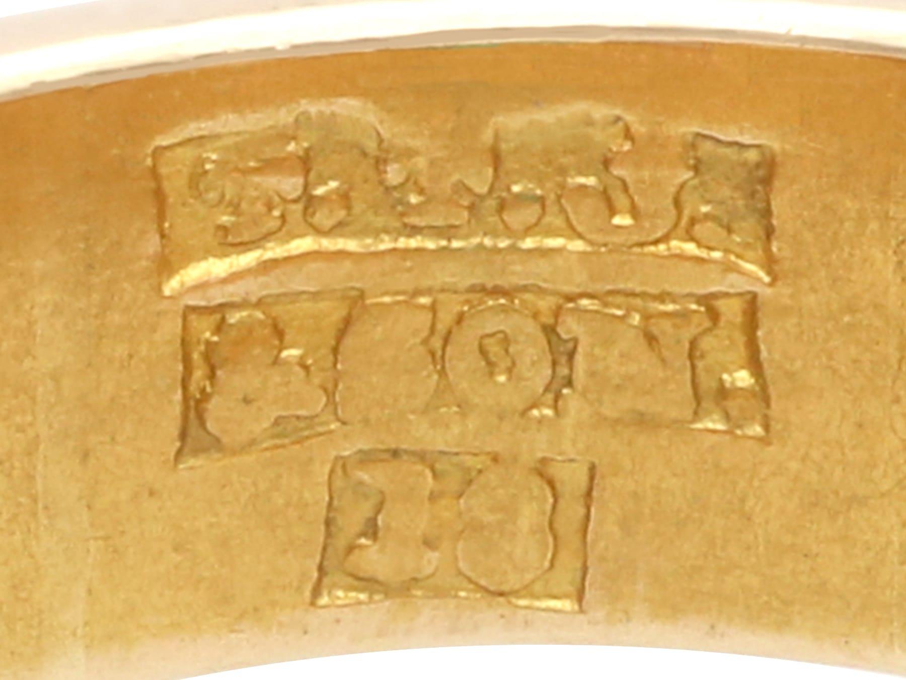 Anello antico australiano con smeraldo da 0,80 carati e diamante da 0,97 carati in oro giallo 18 carati in vendita 2