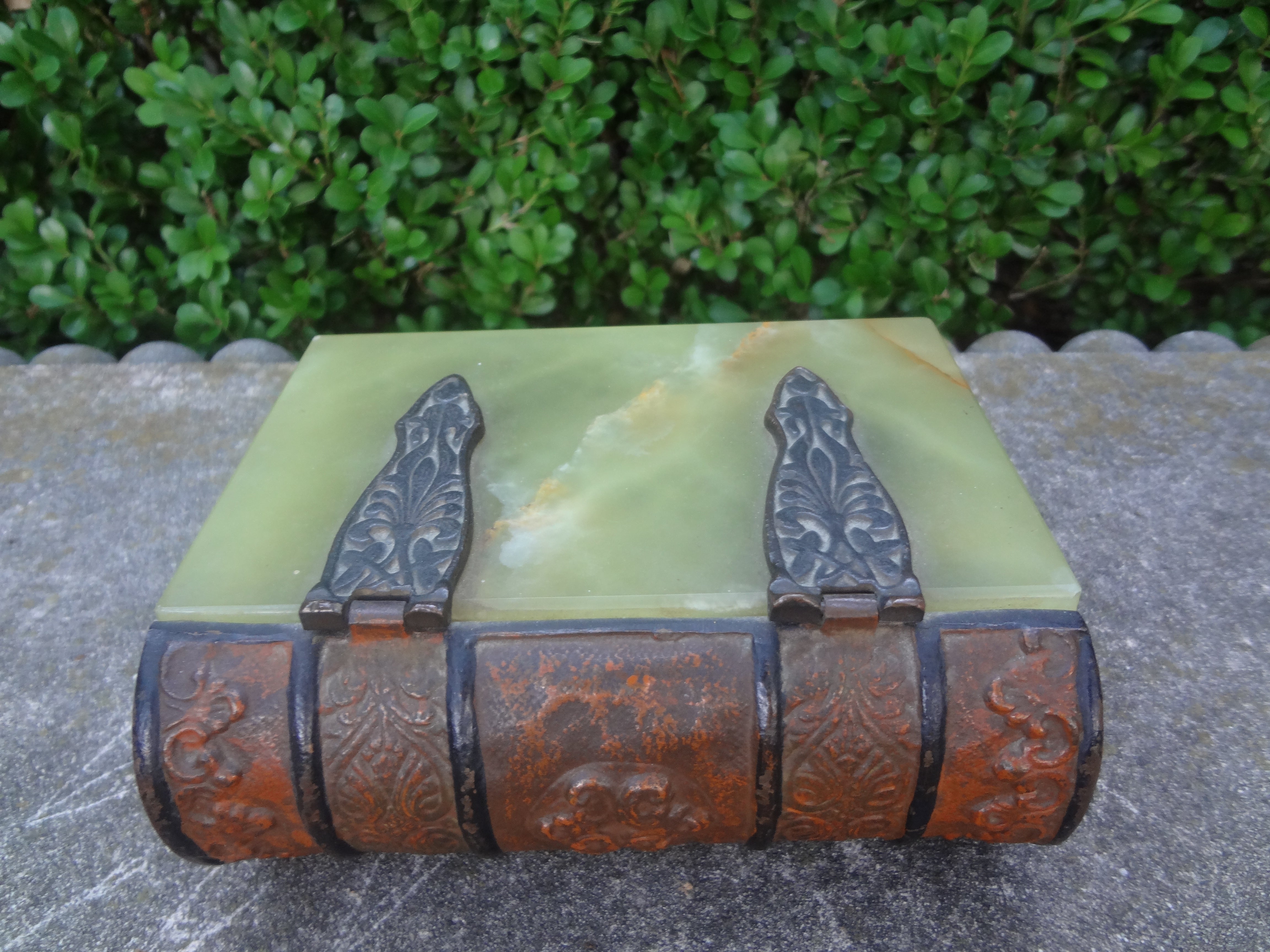 Antique Austrian Alabaster And Gilt Metal Book Box.
Unusual Austrian gilt metal and alabaster box in the form of a book.
This lovely decorative box has a wood interior and hinged lid, circa. 1920.
Great coffee table accent or box collector