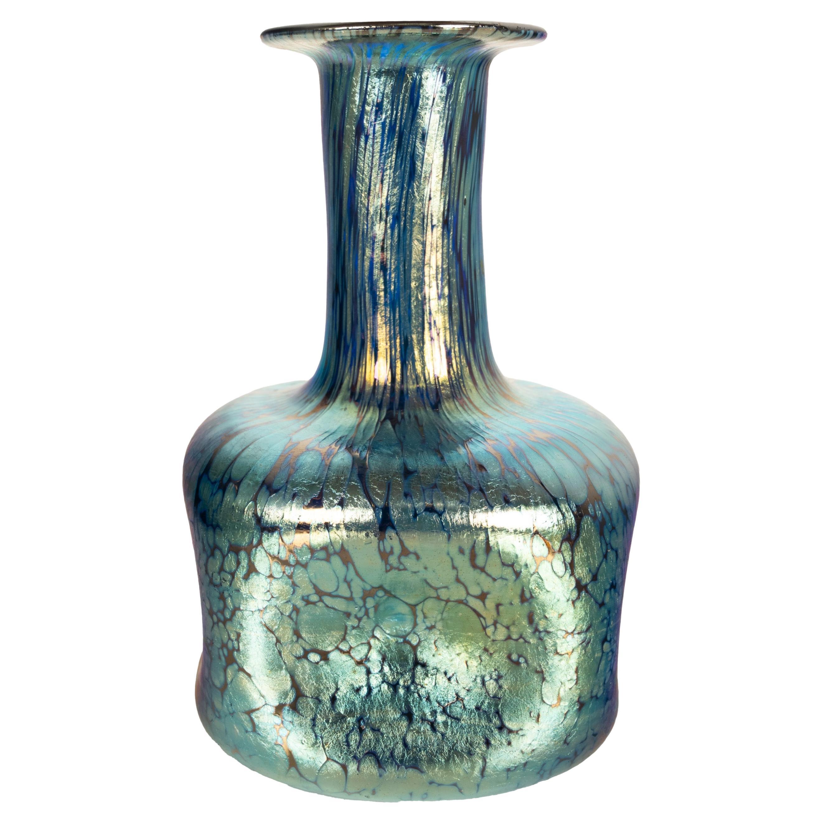 Vase ancien en verre d'art autrichien Loetz bleu cobalt 