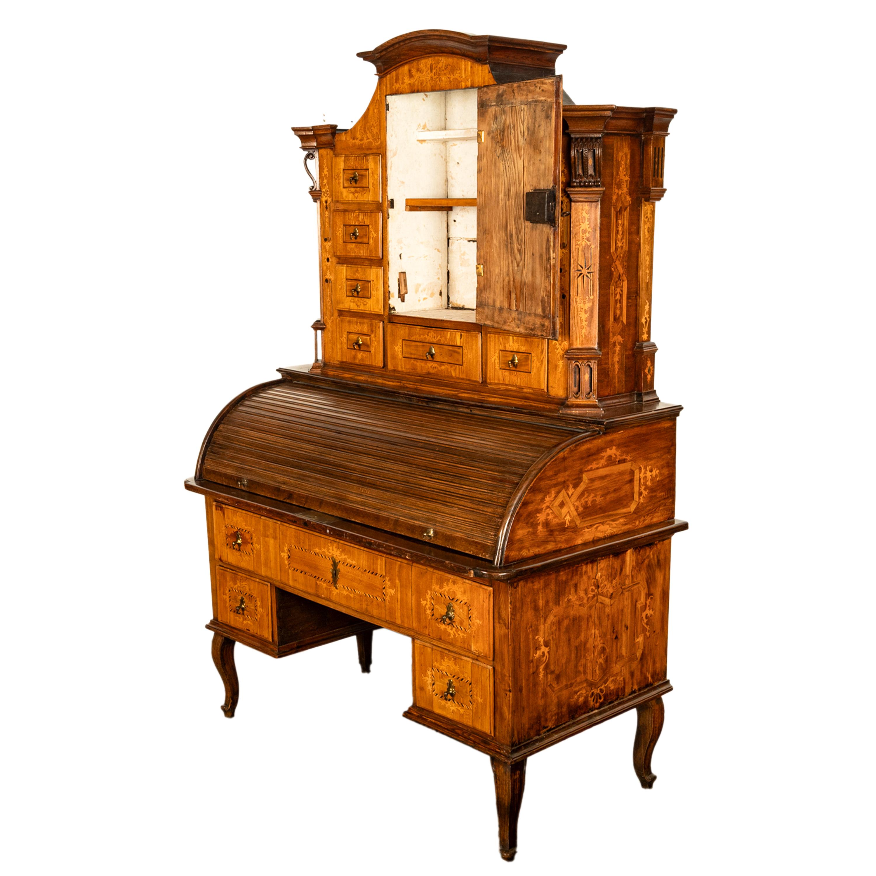 Antiker österreichischer Barockschrank/Schreibtisch aus Täbris mit Intarsien und Rollplatte aus Biedermeier (Frühes 19. Jahrhundert) im Angebot