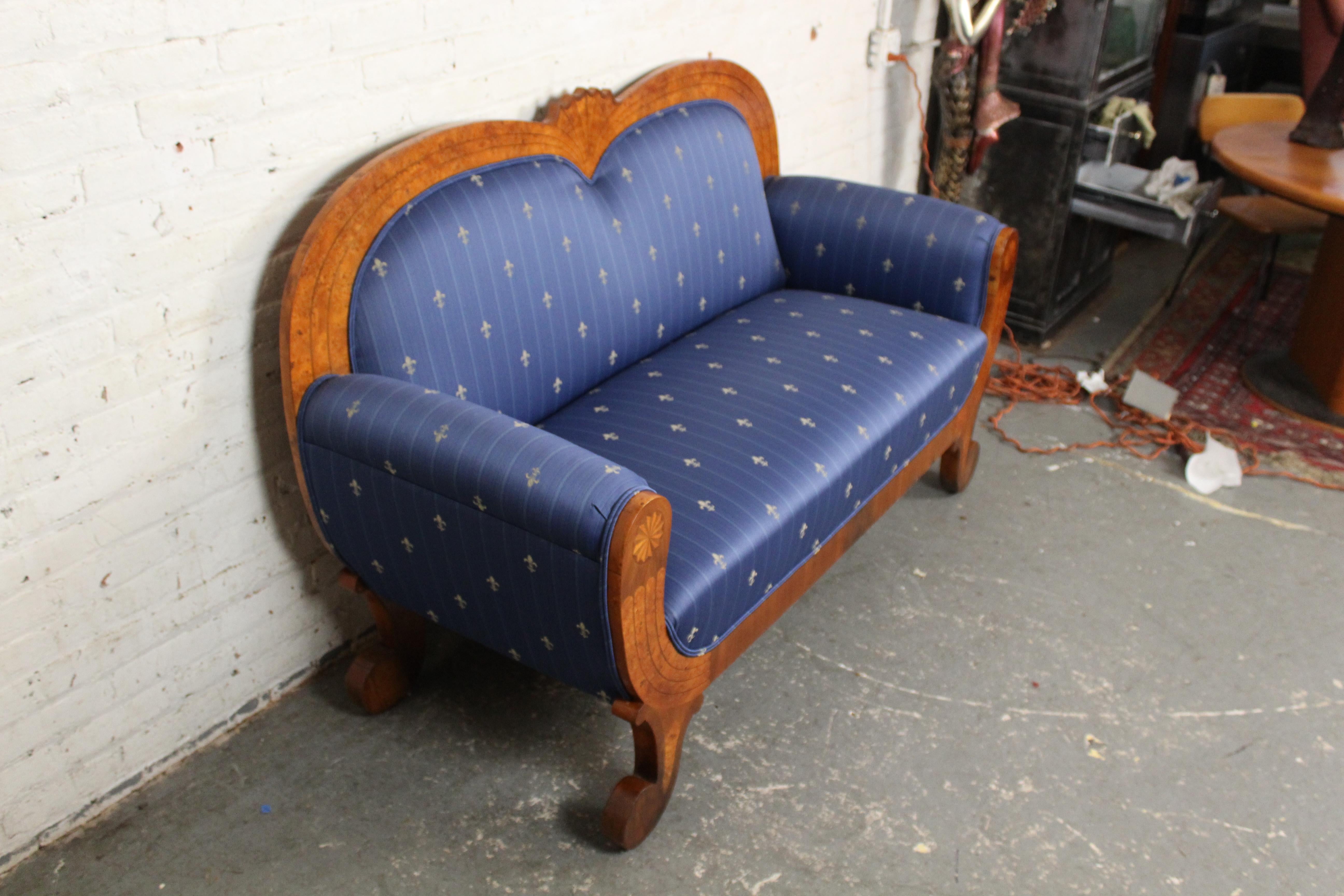 Antiker österreichischer Biedermeier Intarsien-Liegestuhl im Angebot 8