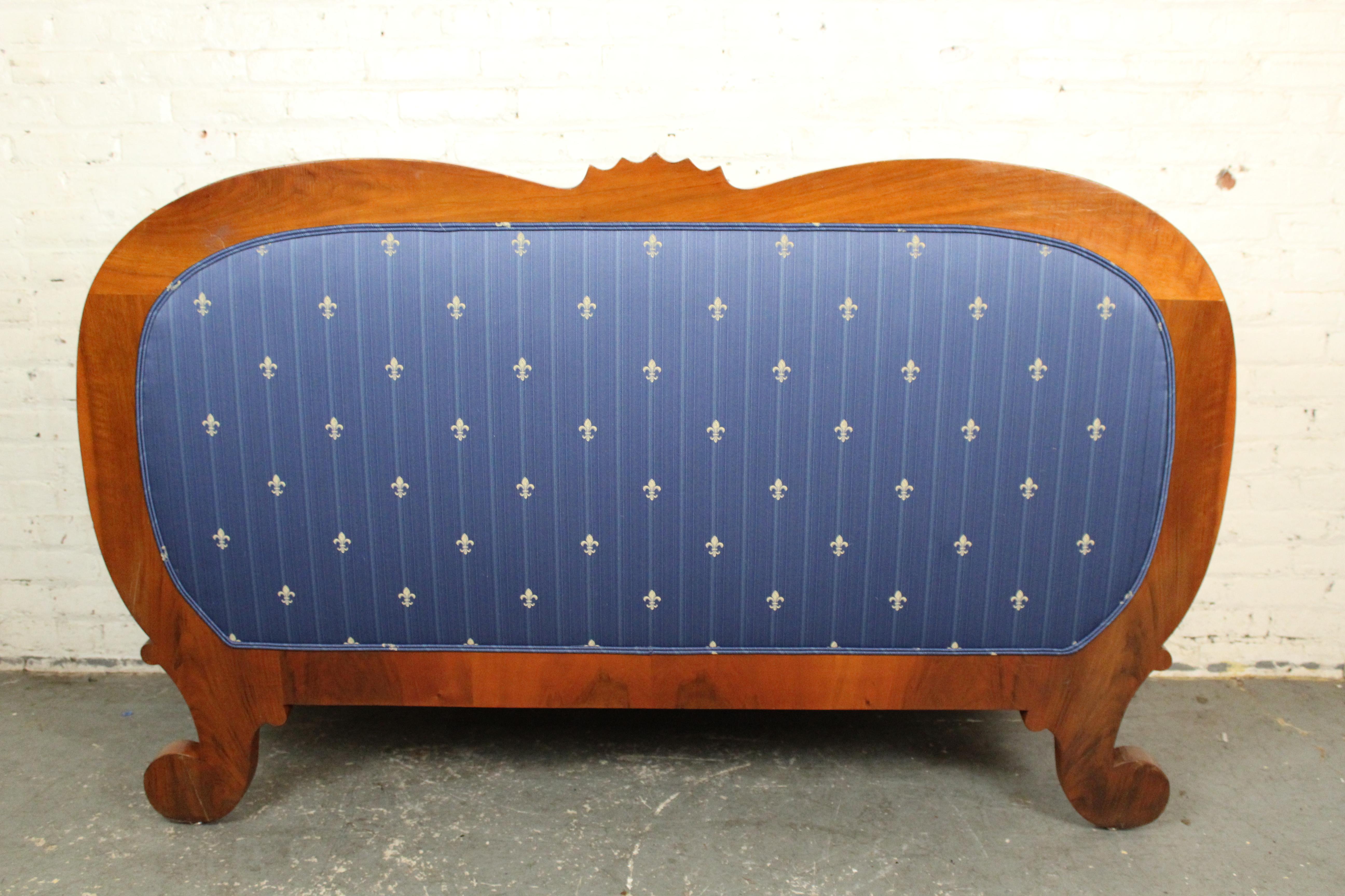 Antiker österreichischer Biedermeier Intarsien-Liegestuhl im Angebot 2