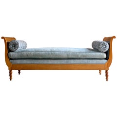 Antique Austrian Biedermeier Style Day Bed Chaise Longue, circa 1910