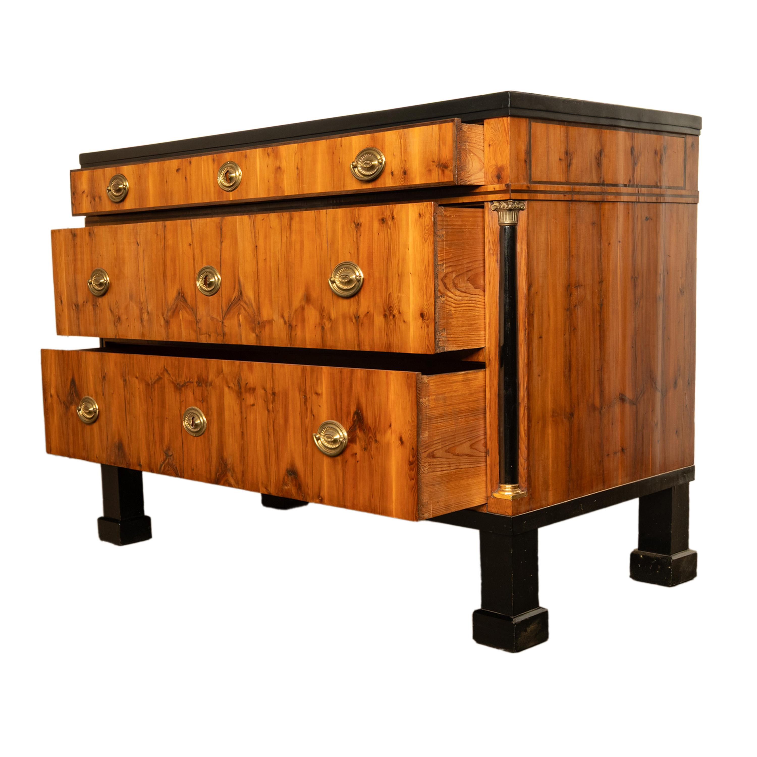 Antique Austrian Biedermeier Walnut Ebony Gilt Bronze Chest Drawers Commode 1820 For Sale 7