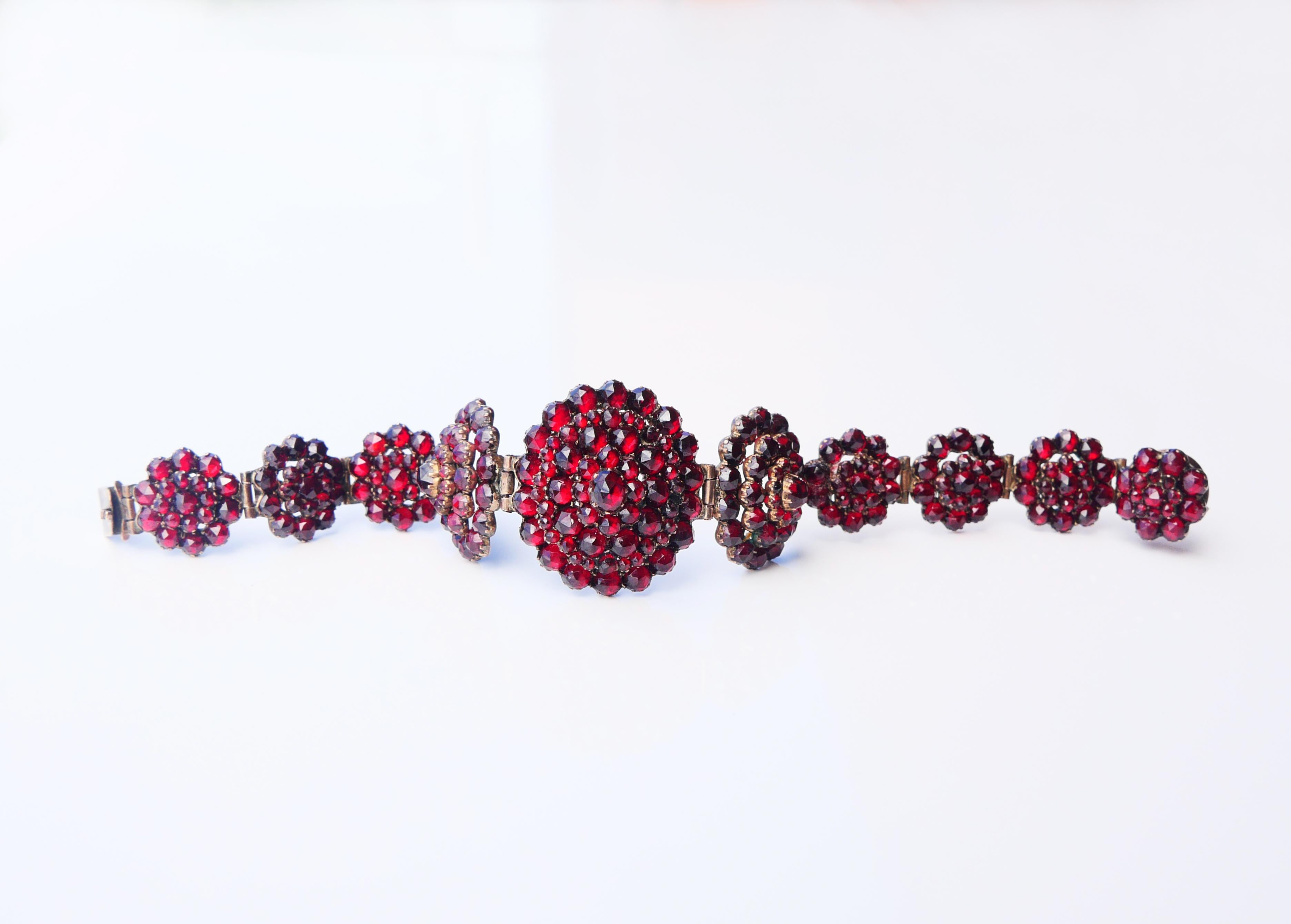 Renaissance Revival Antique Austrian Bohemian Bracelet Garnets Gilt Silver 17.5 cm/ 25gr For Sale