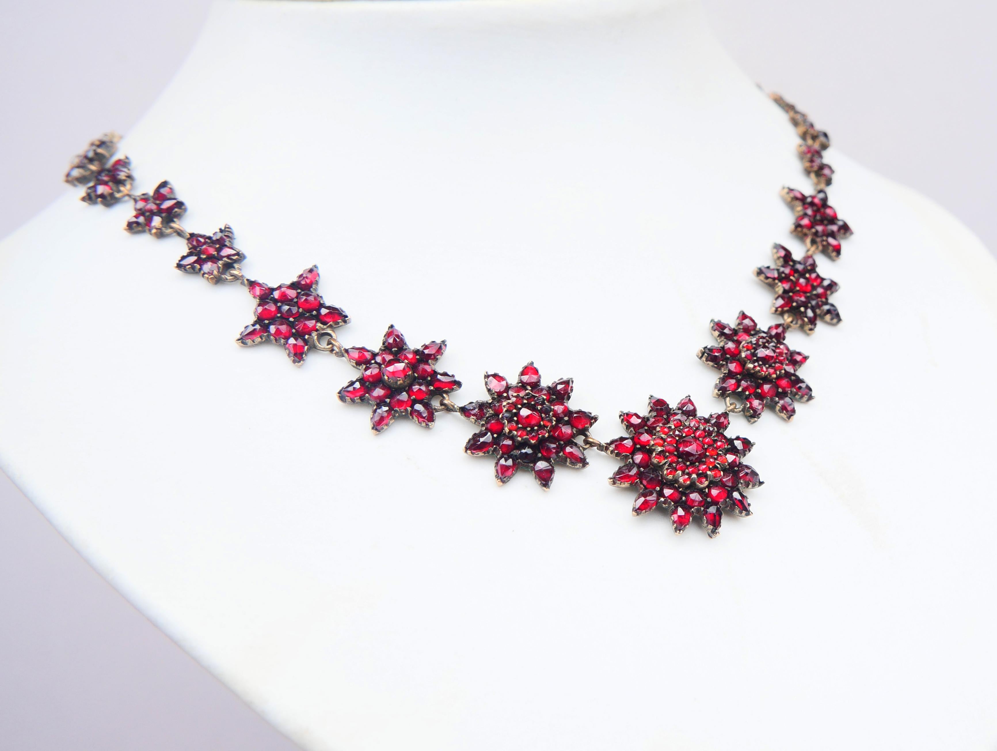 Art nouveau Collier Bohémien Autrichien Ancien Garnets Gilt Silver / 40.5cm / 23gr. en vente
