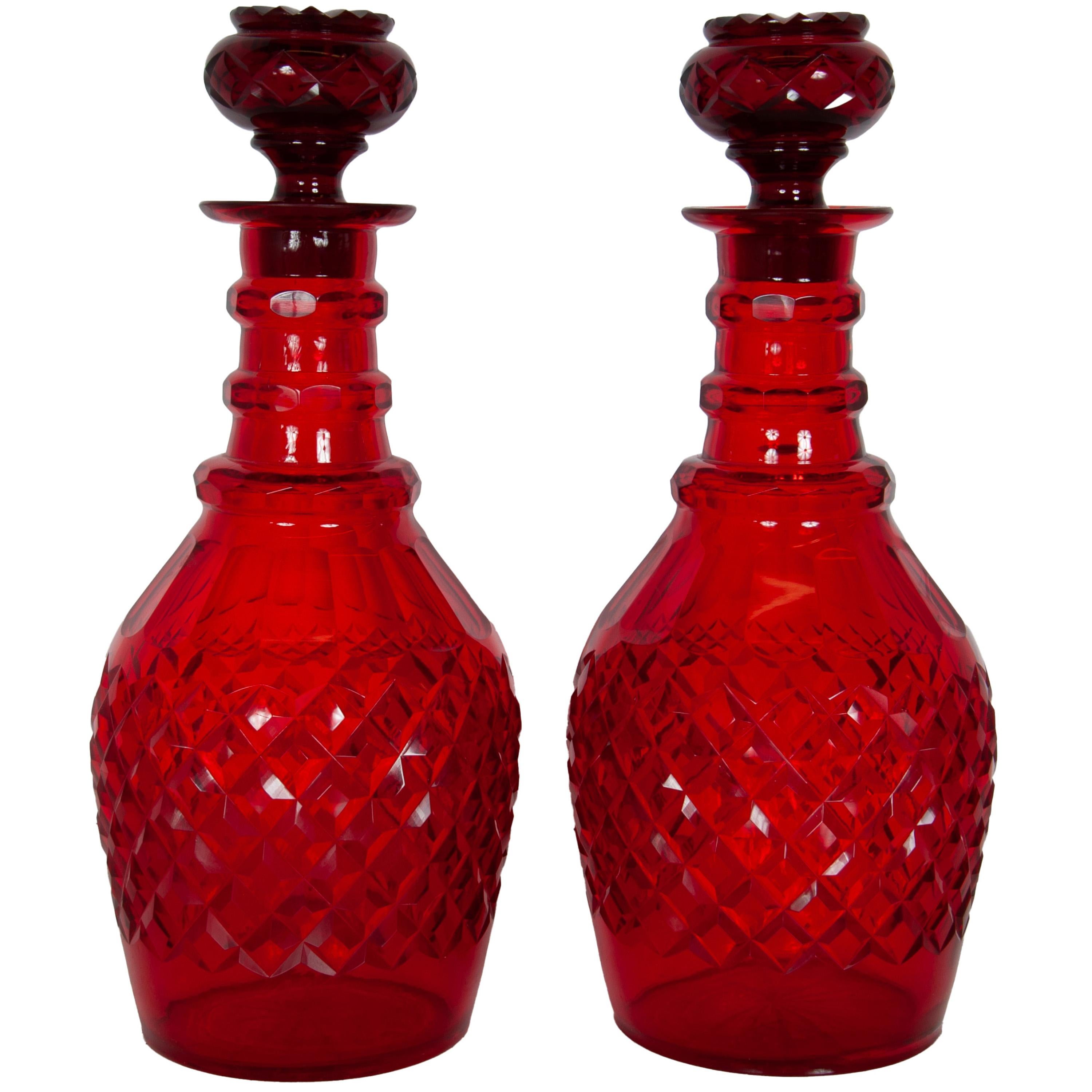Antique Austrian Bohemian Red Cut Glass Wine Liquor Decanters & Stoppers 1880 In condizioni buone in vendita a Portland, OR