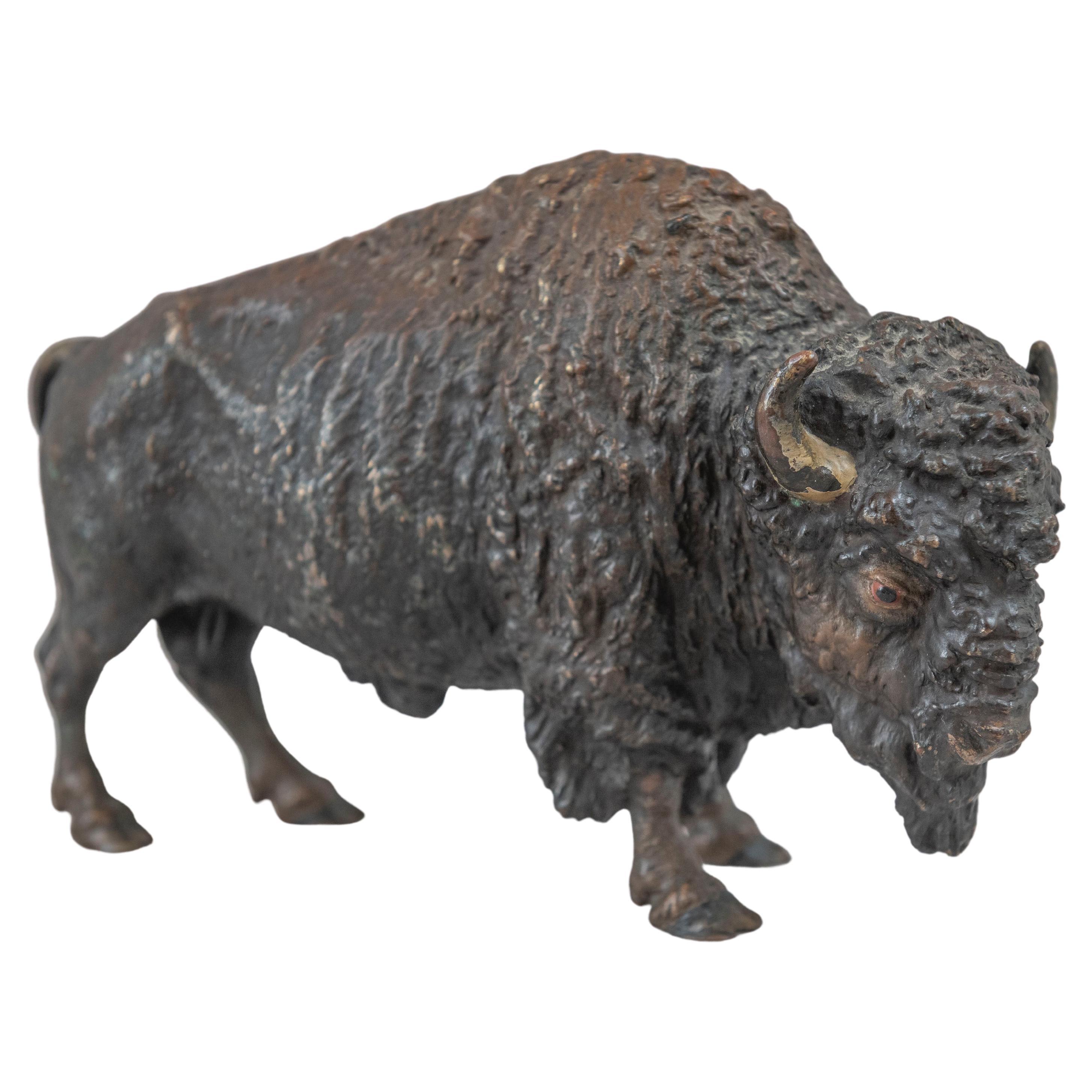 Antiker österreichischer Bronzebison aus Bronze, Kauba zugeschrieben, um 1910