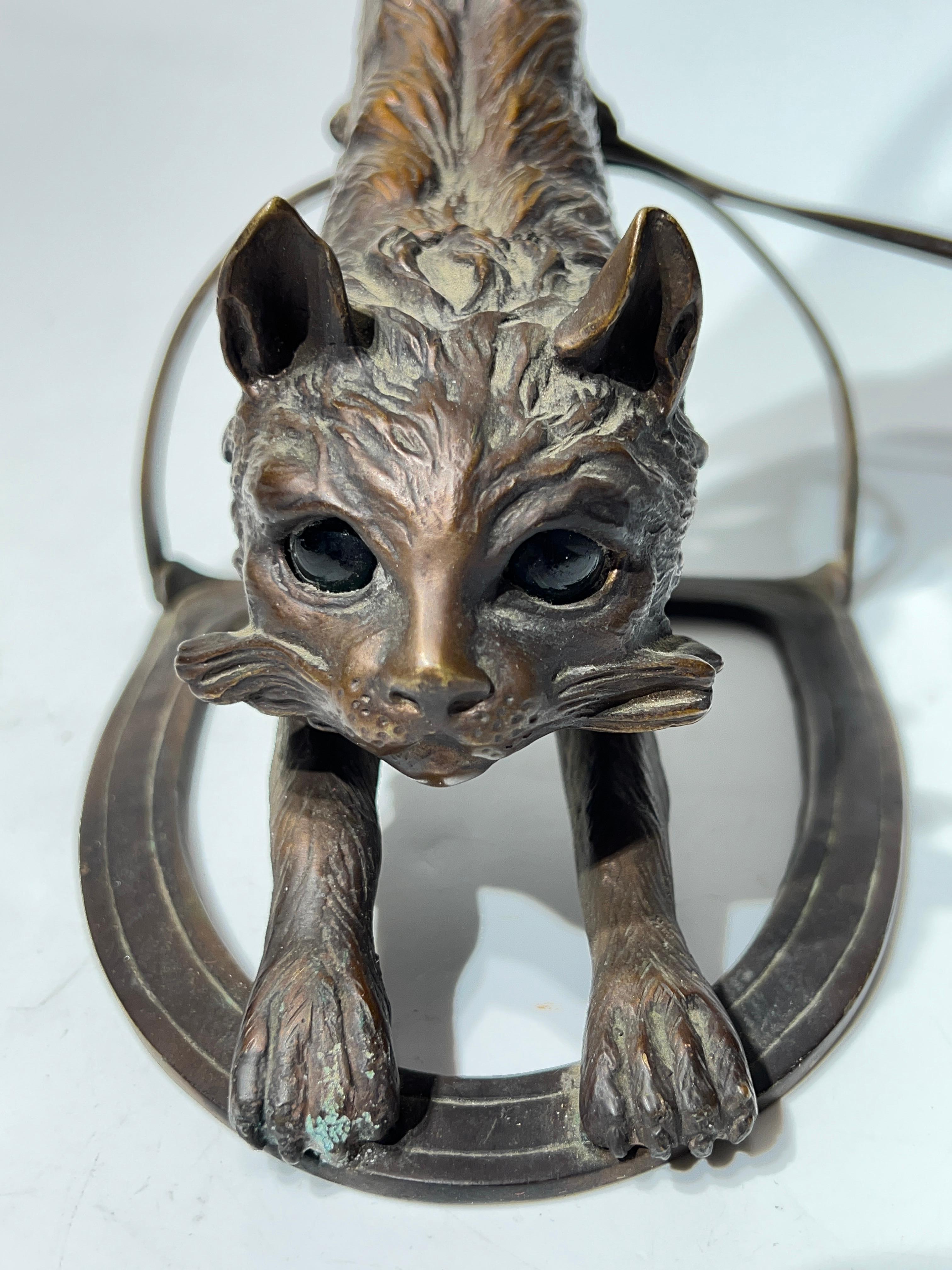 Antique Austrian Bronze Cat-Form Table Lamp For Sale 3