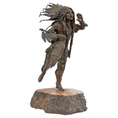 Chief en bronze autrichien ancien sur socle en pierre, Carl Kauba, début du 20ème siècle