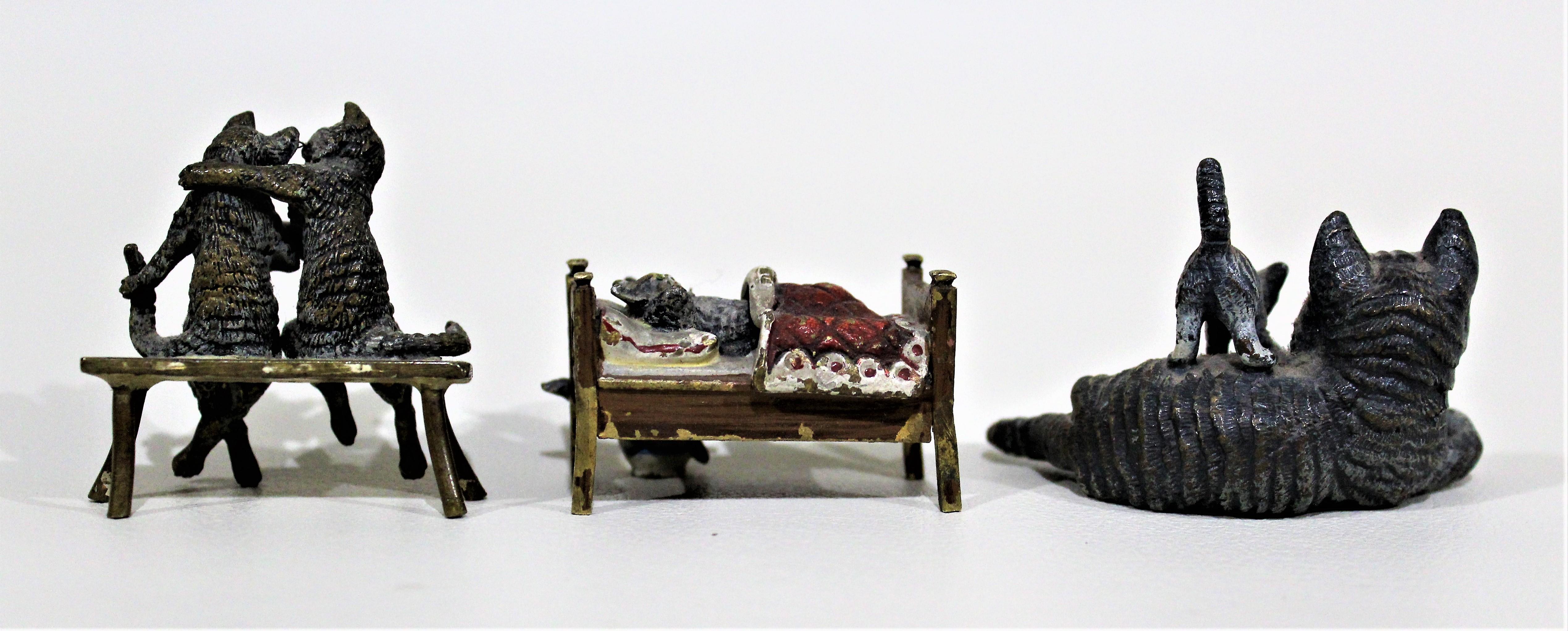 Antiguas miniaturas austriacas de bronce fundido y pintado en frío Figurita de gato Capricho Lote Eduardiano en venta