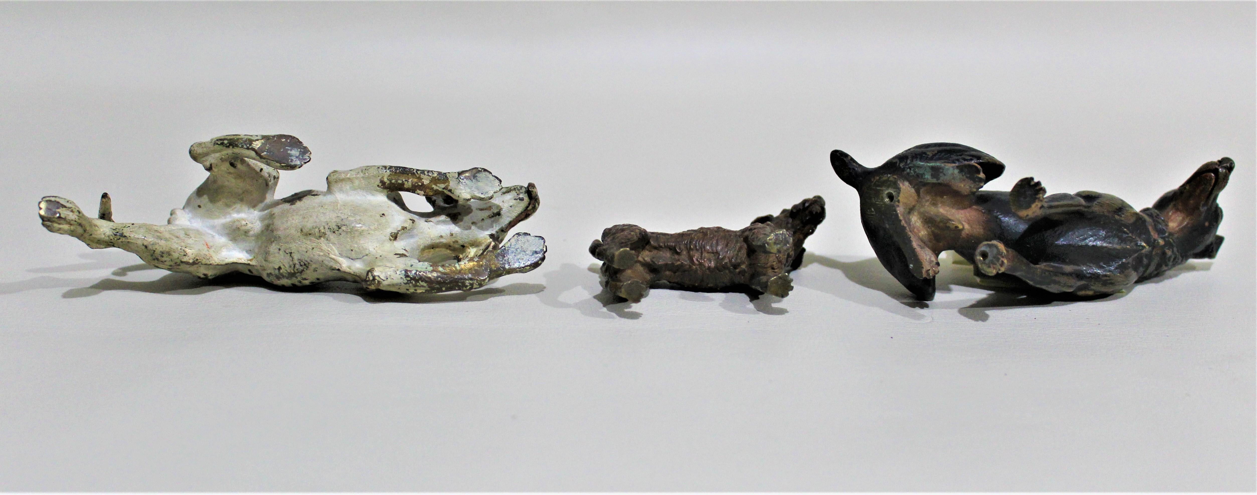 Antique Austrian Cast and Cold Painted Bronze Miniatures Dog Canine Figurine Lot In Good Condition In Hamilton, Ontario