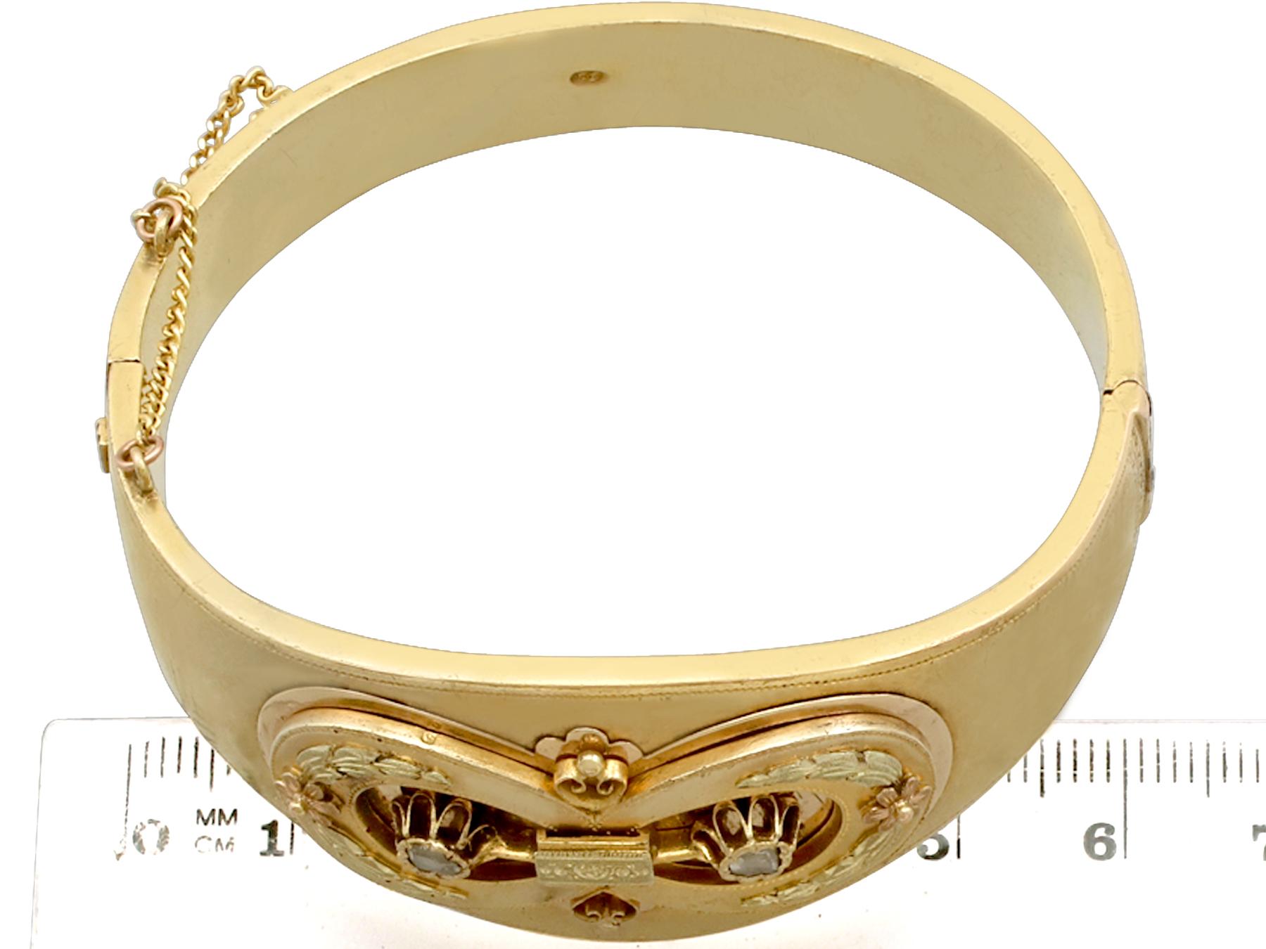 De las mujeres Brazalete austriaco antiguo de oro amarillo y diamantes de la década de 1880 en venta