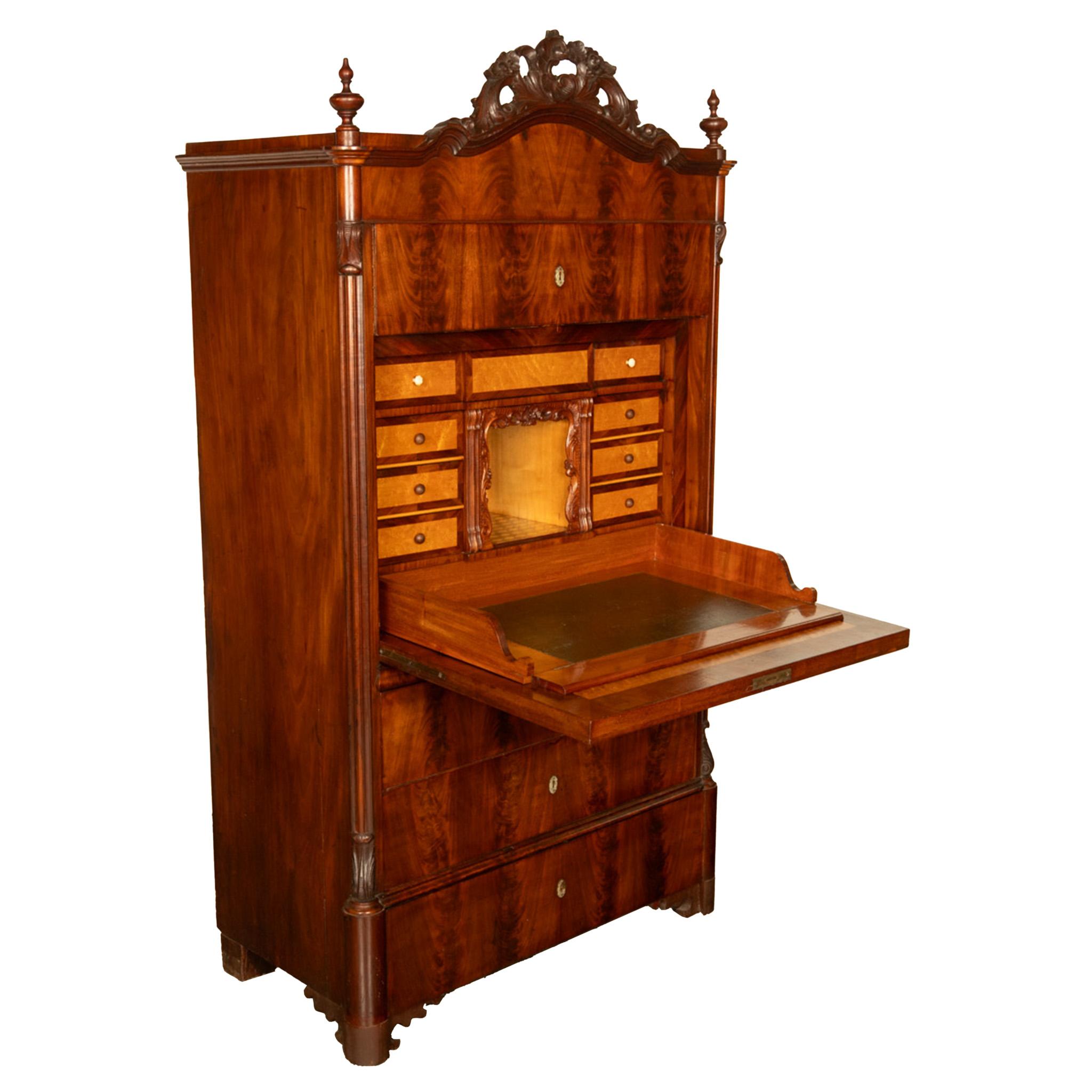 Antiker österreichischer Mahagoni Ahorn Intarsien Biedermeier Sekretär Schrank 1850 im Angebot 1