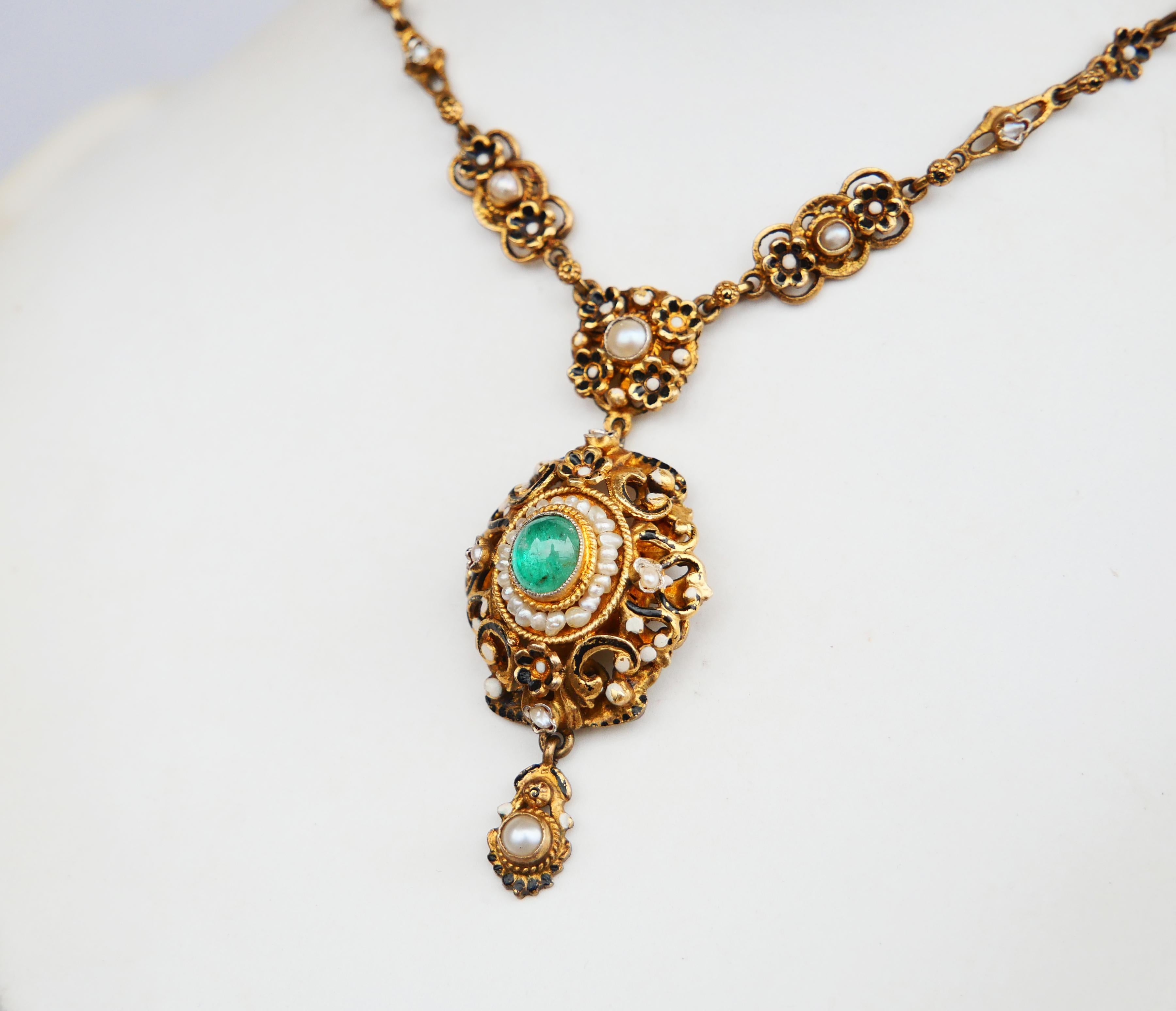Ensemble autrichien ancien naturel 12 ctw. Emerald Seed Pearls Gilt Silver / 55.7gr Pour femmes en vente