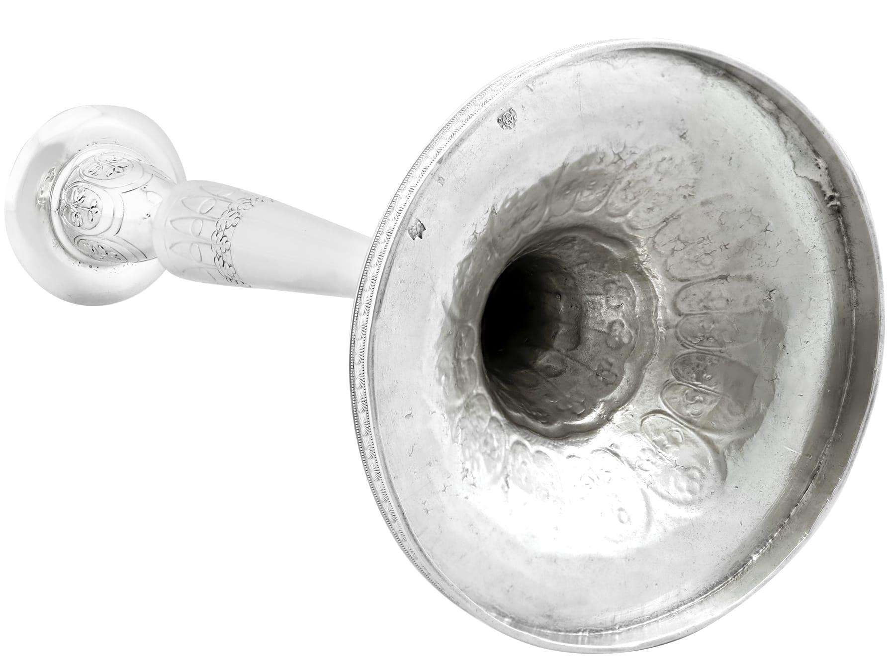 Antico candeliere austriaco d'argento del 1810 in vendita 3
