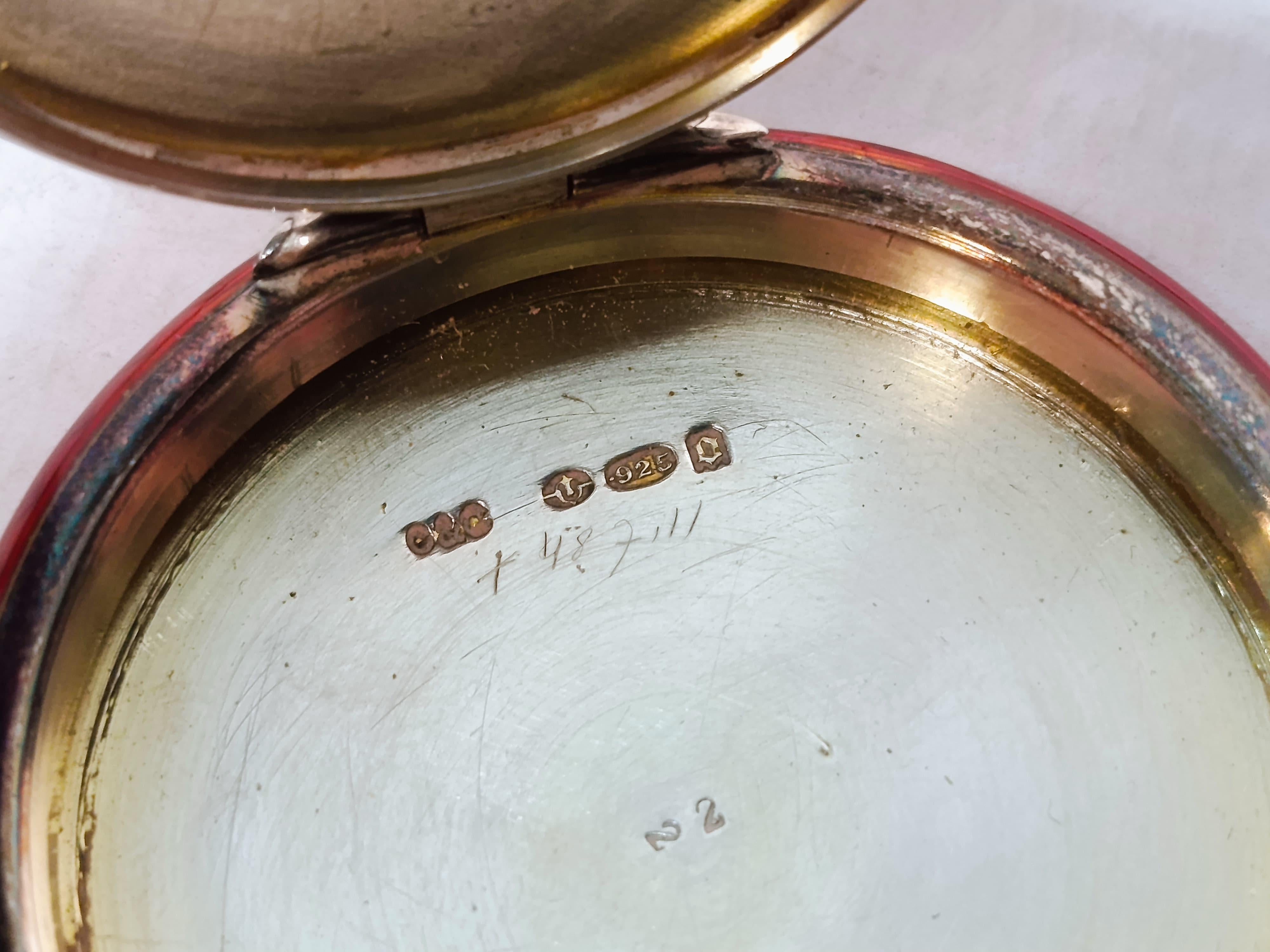 Argent Anciens piluliers autrichiens en argent et émail 1920 en vente