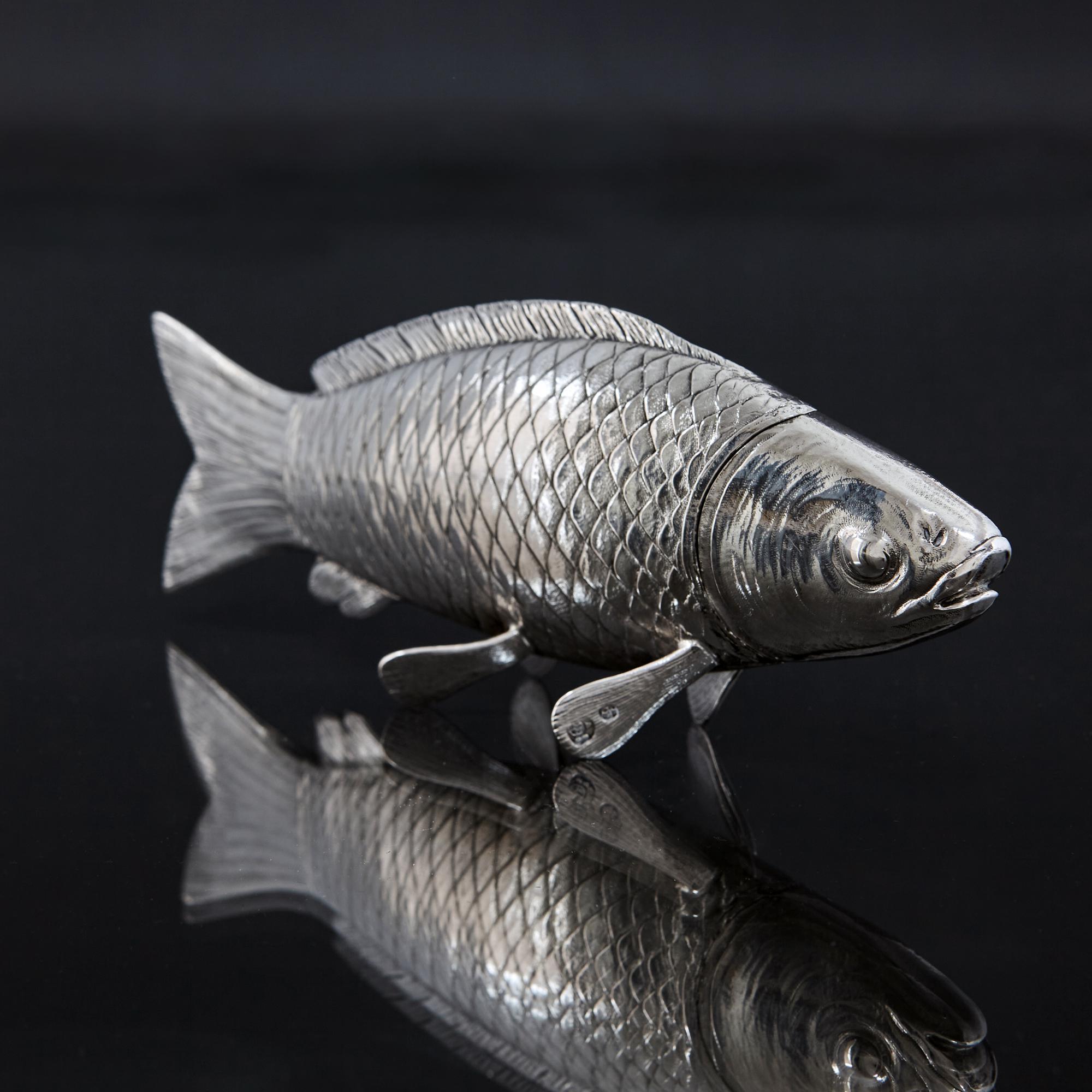 Antique Austrian Silver Fish Shaped Pepper Pot For Sale 2