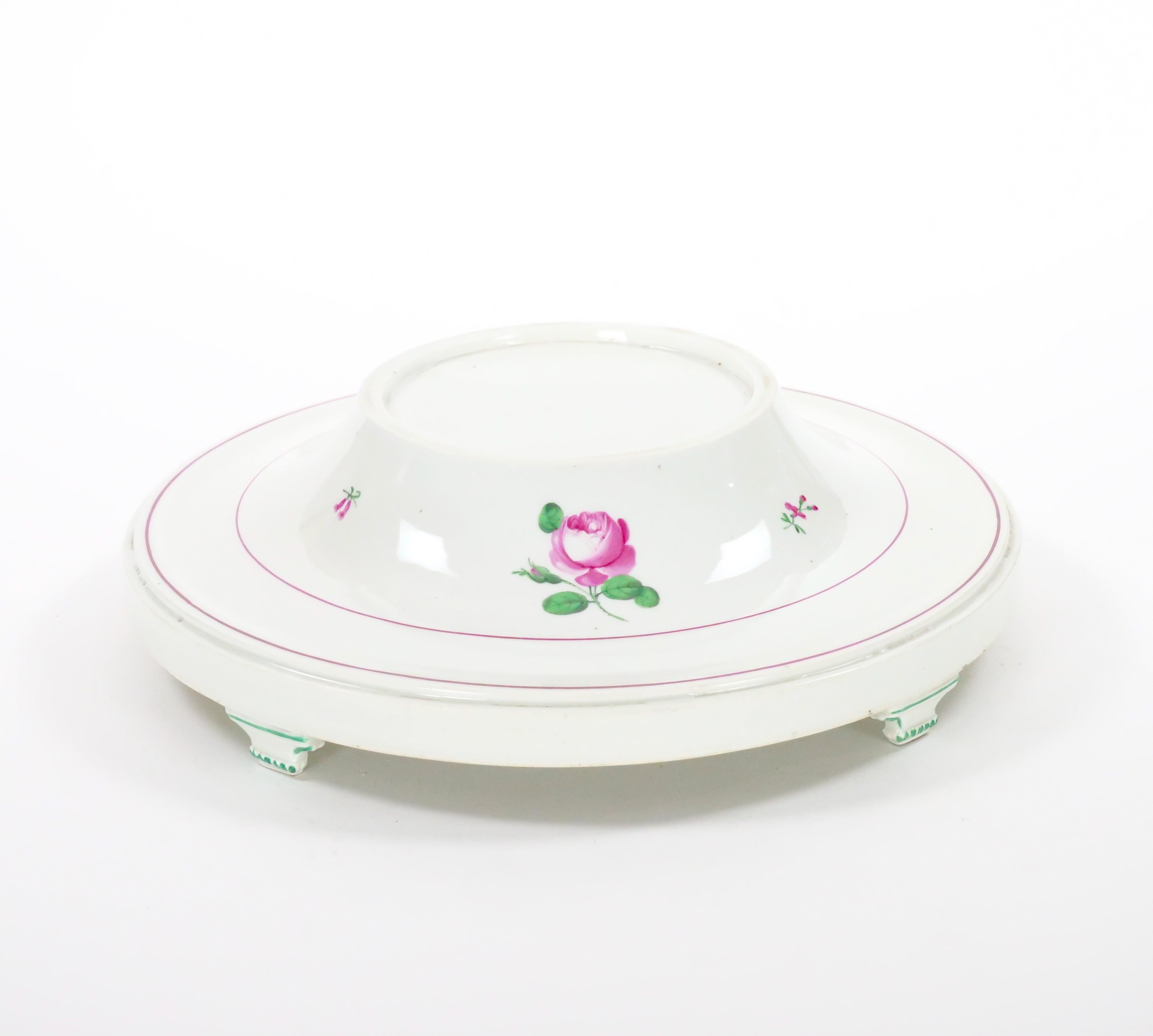 Antigua Sopera Decorativa Austriaca de Tres Piezas para Centro de Mesa siglo XIX en venta