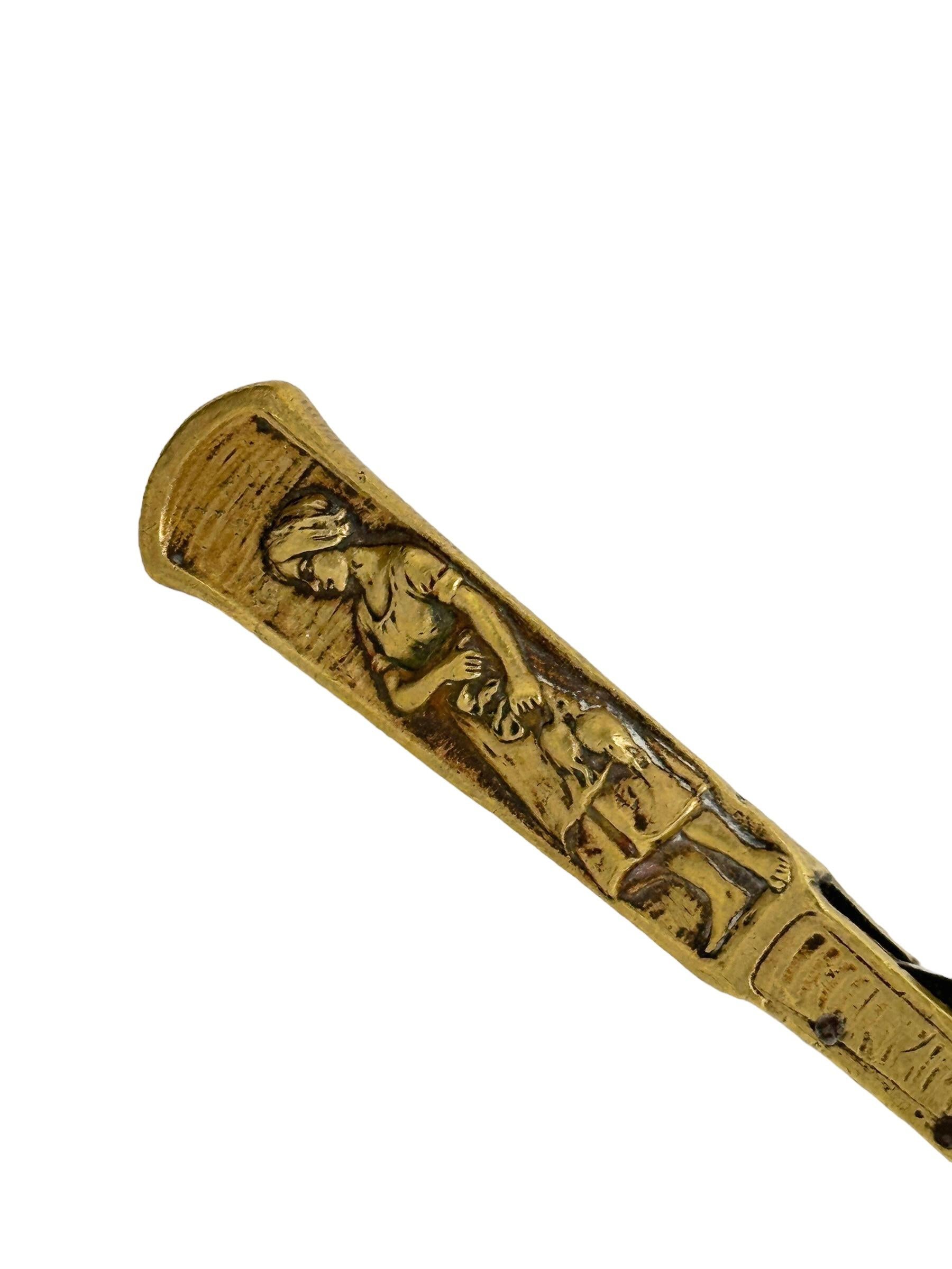Antique Austrian Vienna Bronze Cigar Cutter with Woman , 1890s In Good Condition In Nuernberg, DE