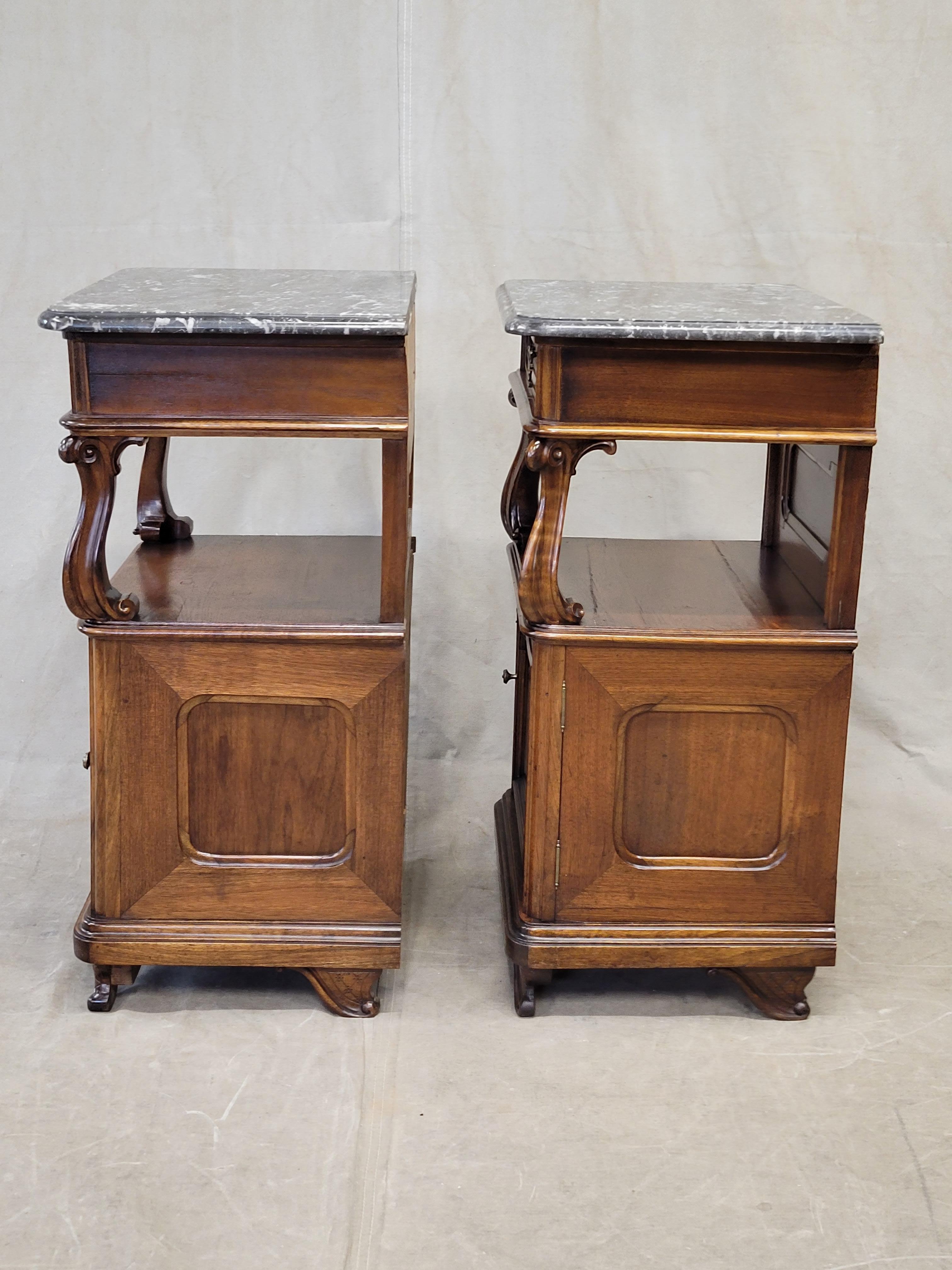 Antique Austrian Art Nouveau Walnut and Black Marble Top Nightstands - a Pair For Sale 6