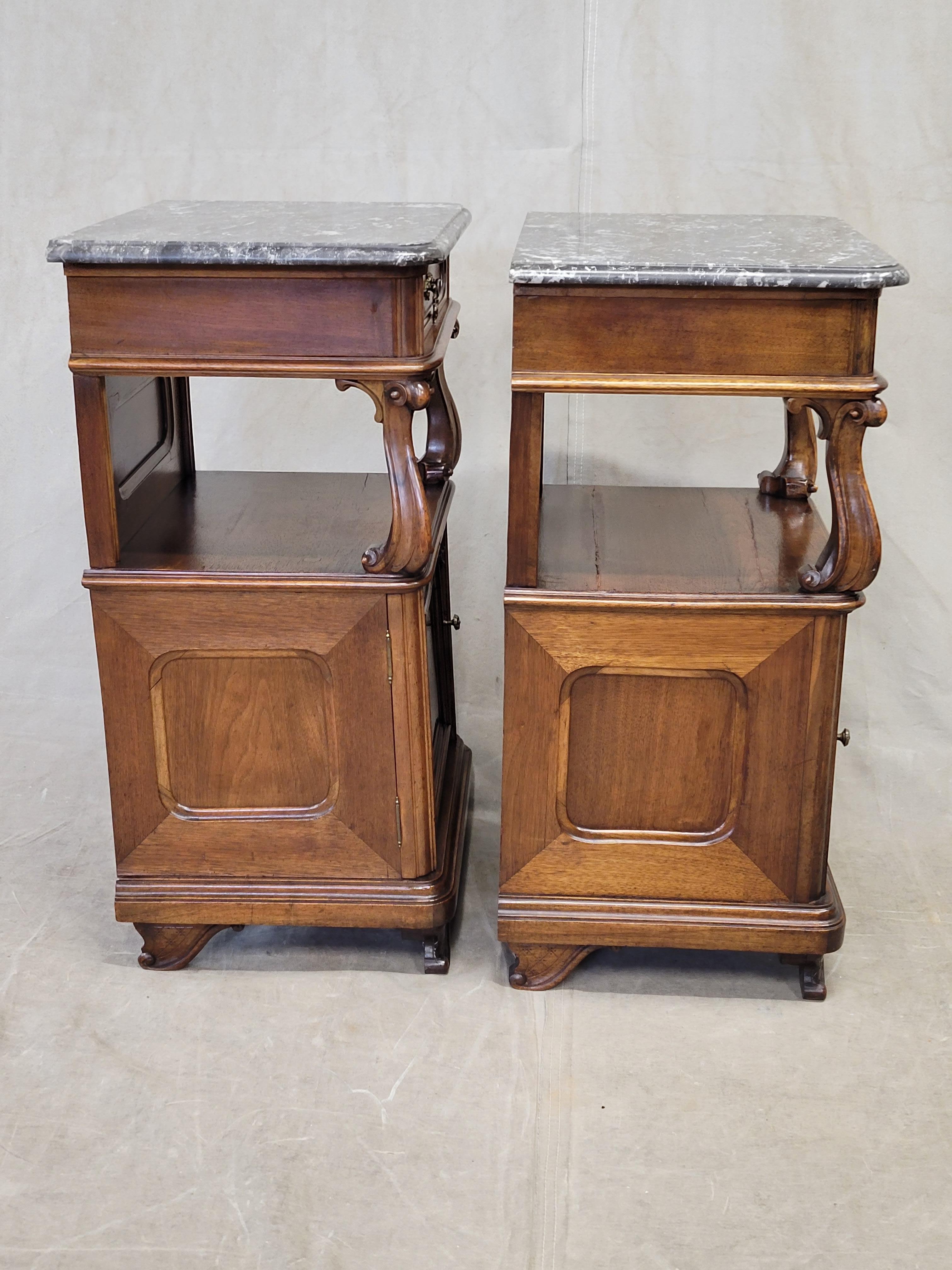 Antique Austrian Art Nouveau Walnut and Black Marble Top Nightstands - a Pair For Sale 8