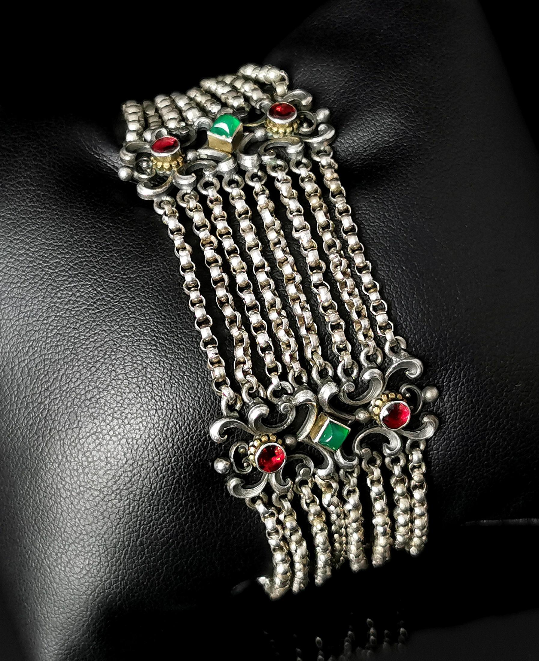 Antique Austro Hungarian bracelet, Garnet and Chalcedony, 800 Silver In Fair Condition In NEWARK, GB