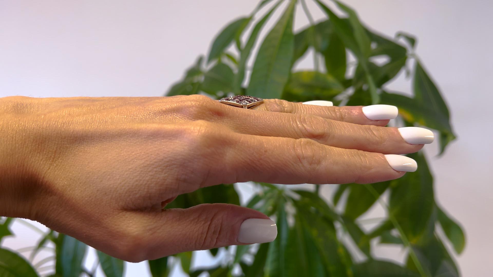 Antiker österreichisch-ungarischer Diamant- und Rubin-Ring aus 14k Gelbgold und Silber im Zustand „Gut“ in Beverly Hills, CA