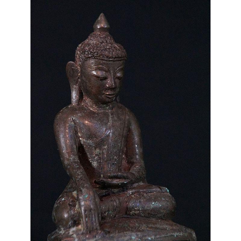 Antique Ava Buddha Statue from Burma For Sale 1