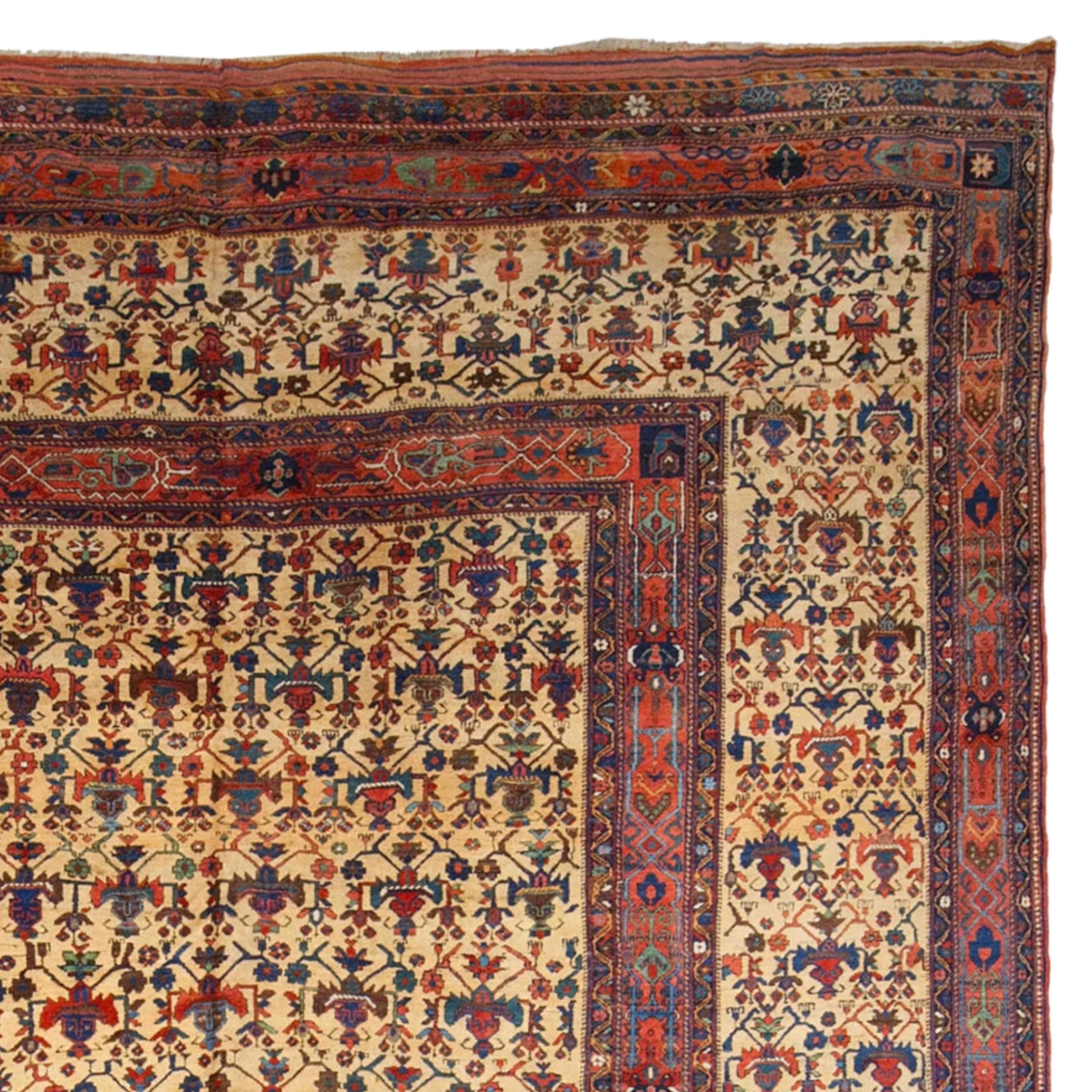 Antique Avshar Rug - Late of the 19th Century Avshar Rug, Antique Rug In Good Condition For Sale In Sultanahmet, 34